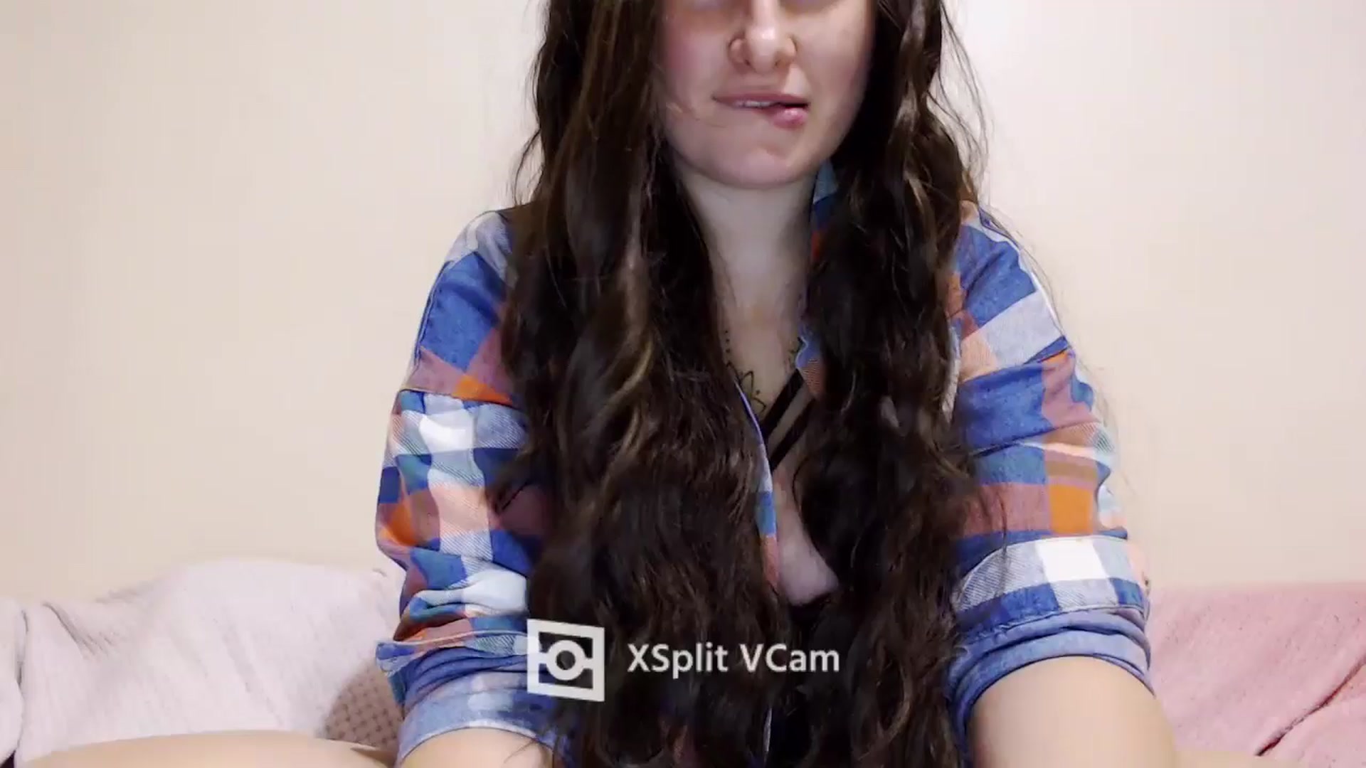 Gallery image thumbnail from Mis_Virginia_'s myfreecams stream on, 10/23/2024, 12:24 image 16 of 20