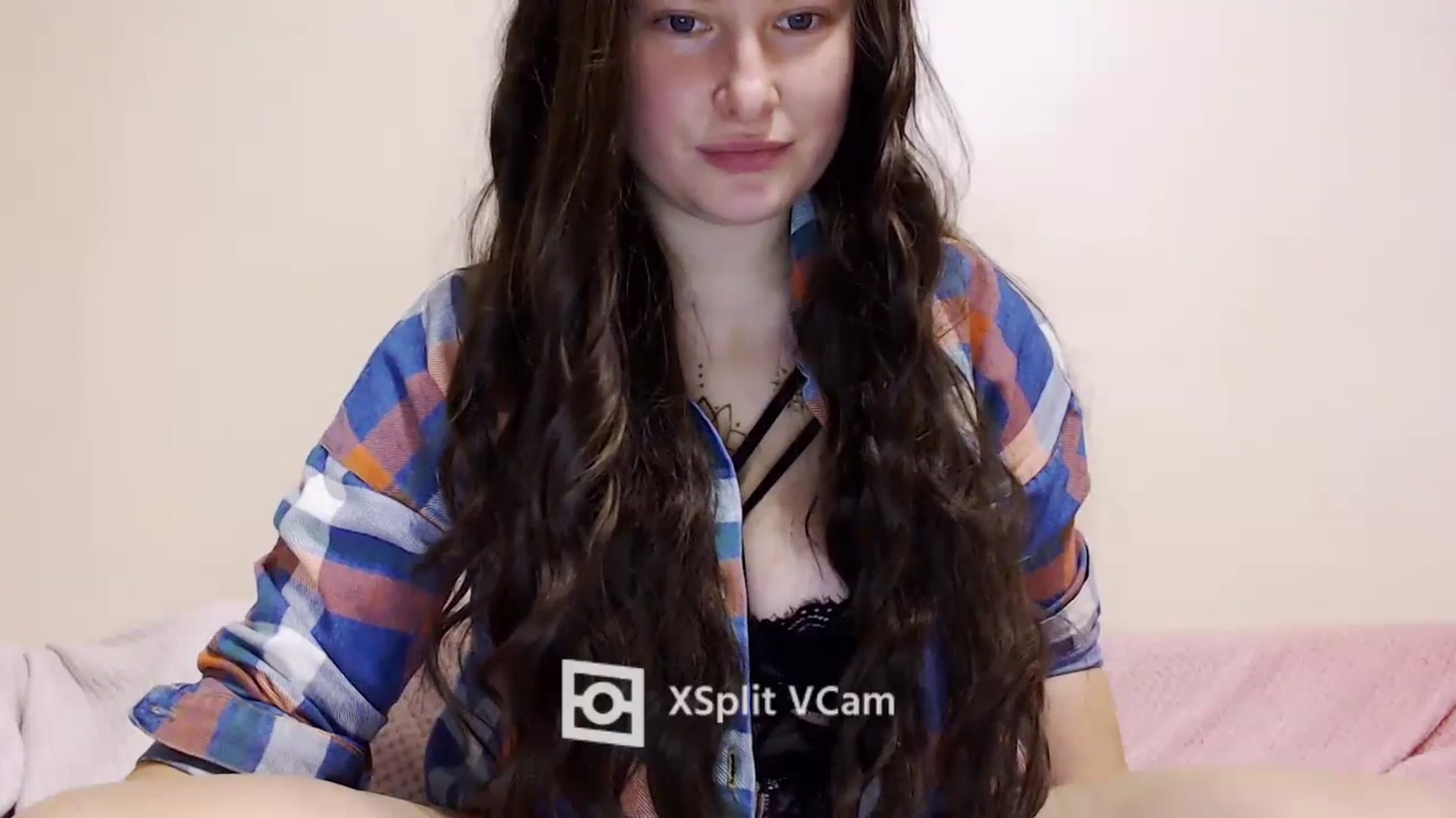 Gallery image thumbnail from Mis_Virginia_'s myfreecams stream on, 10/23/2024, 12:24 image 17 of 20