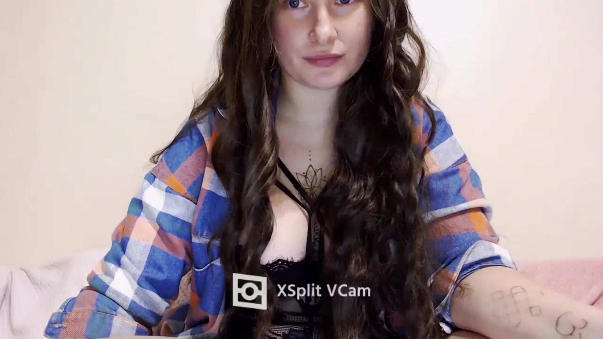 Gallery image thumbnail from Mis_Virginia_'s myfreecams stream on, 10/23/2024, 13:04 image 9 of 20