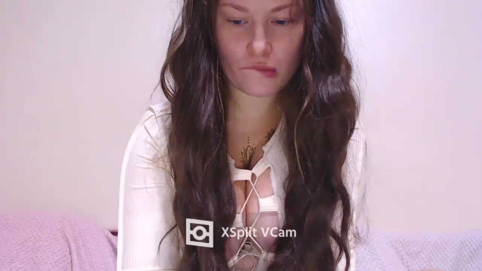Gallery image thumbnail from Mis_Virginia_'s myfreecams stream on, 11/08/2024, 21:39 image 13 of 20