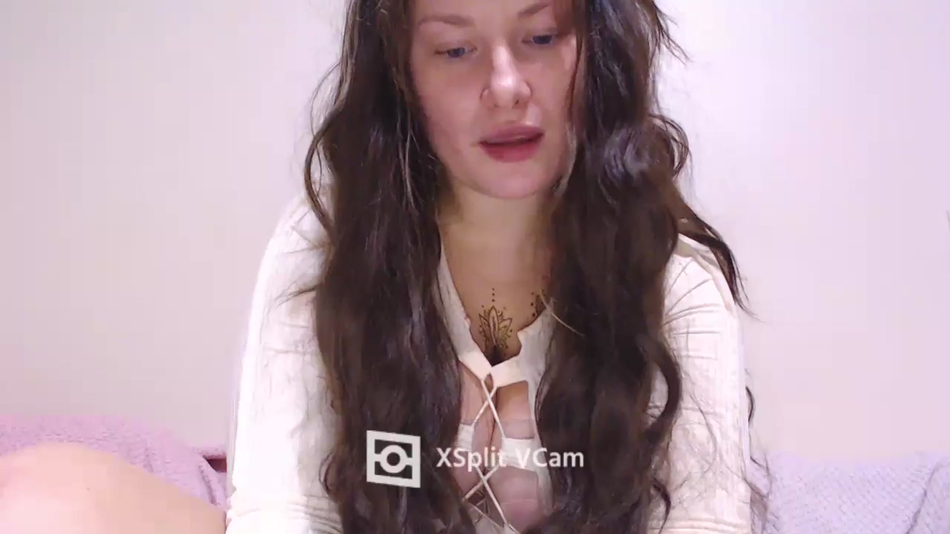 Gallery image thumbnail from Mis_Virginia_'s myfreecams stream on, 11/08/2024, 21:39 image 19 of 20