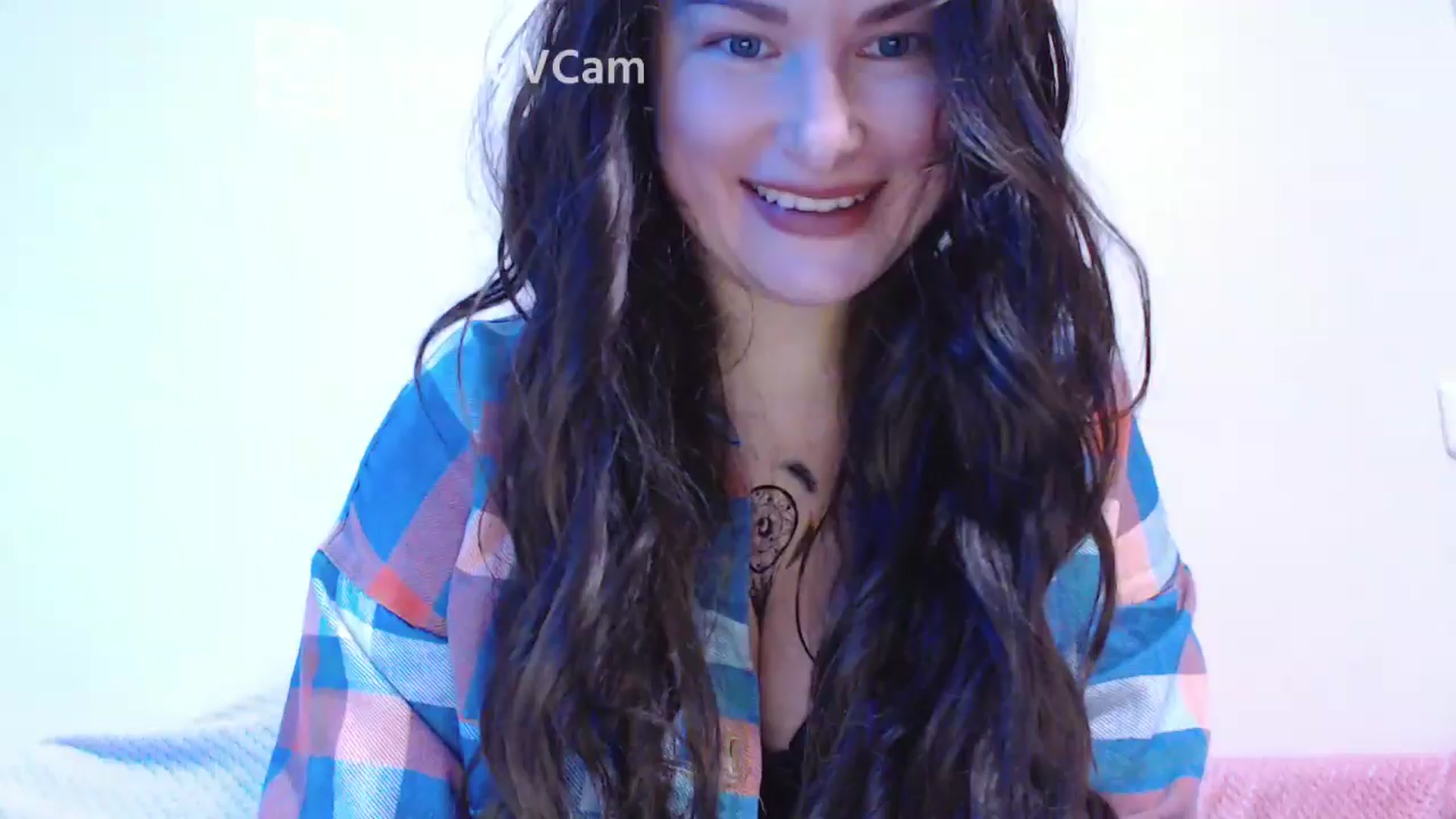 Gallery image thumbnail from Mis_Virginia_'s myfreecams stream on, 12/21/2024, 20:08 image 7 of 20