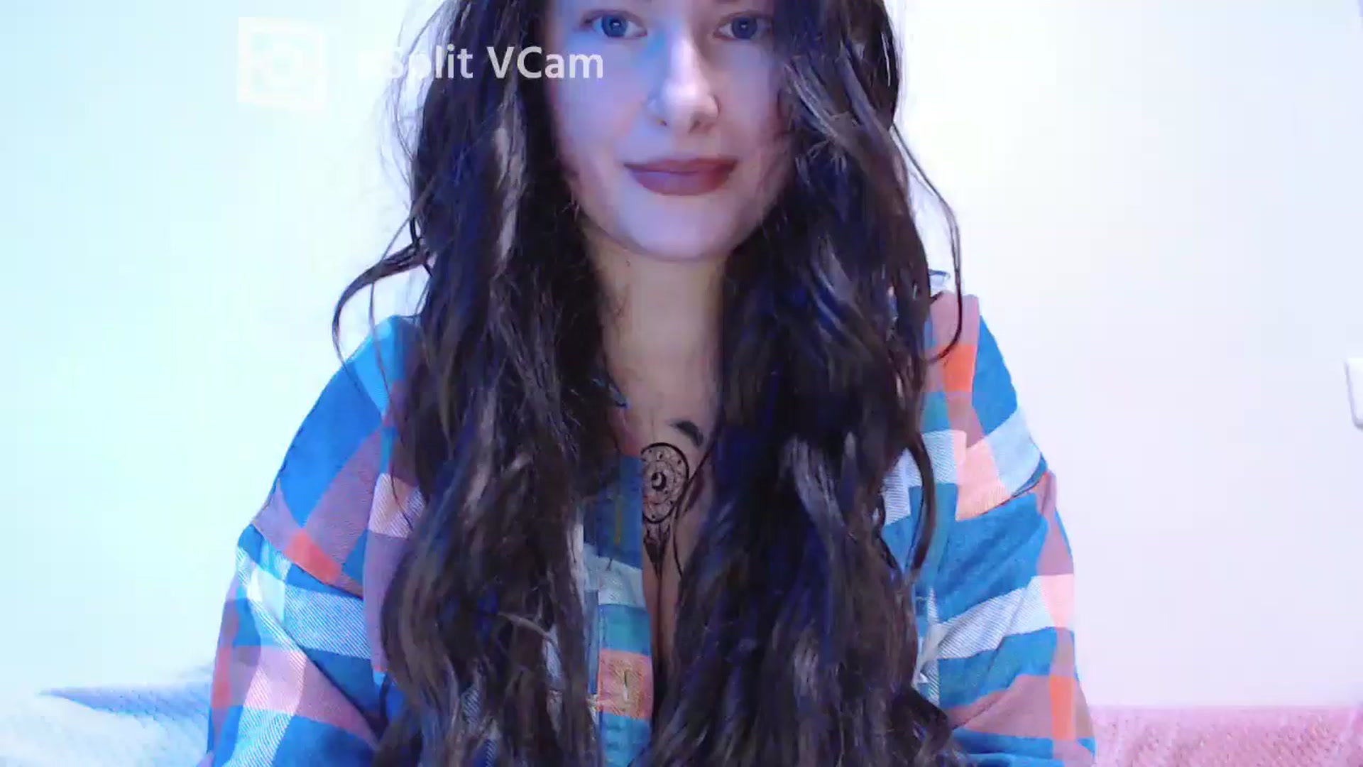 Gallery image thumbnail from Mis_Virginia_'s myfreecams stream on, 12/21/2024, 20:08 image 11 of 20