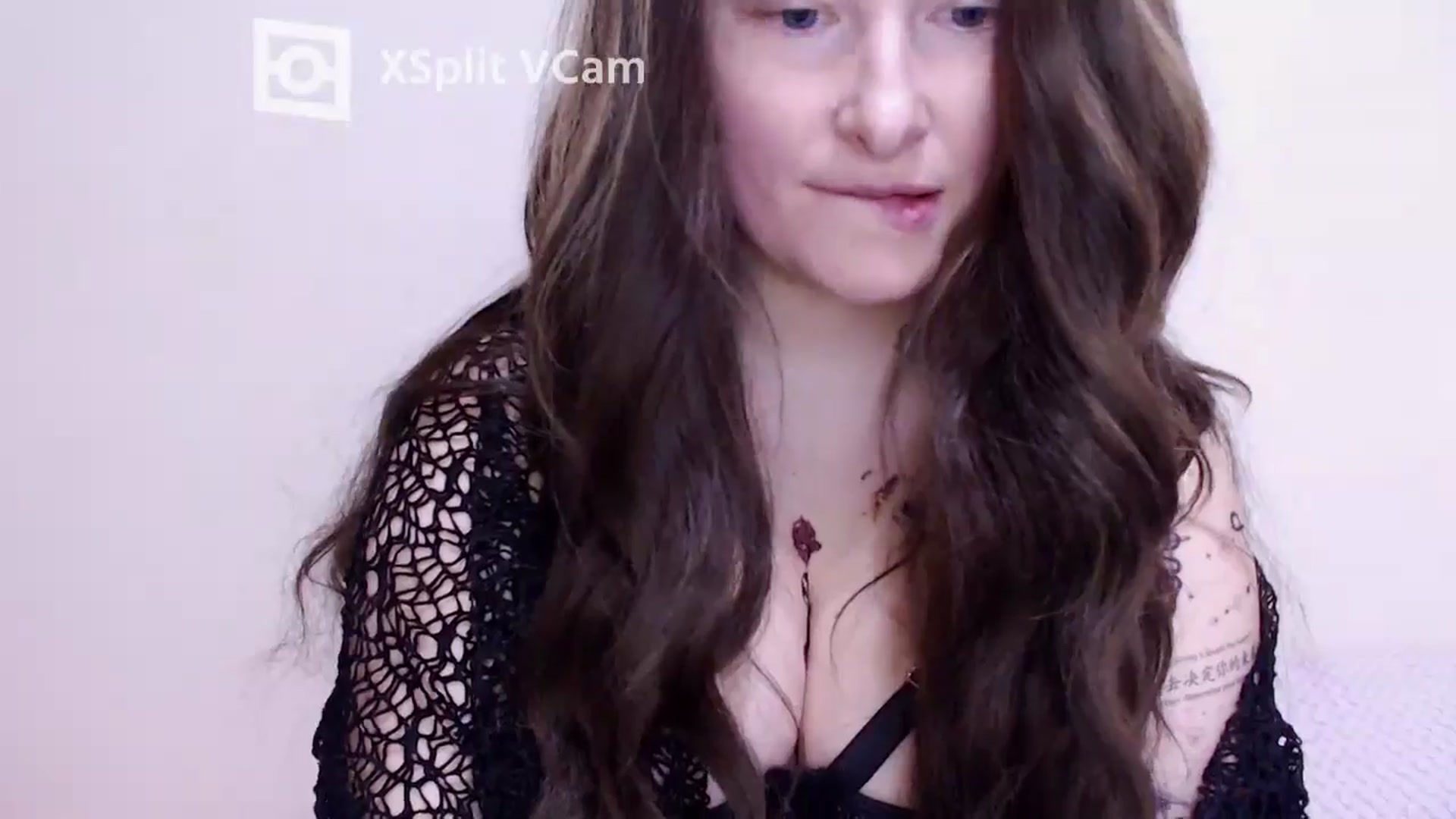 Gallery image thumbnail from Mis_Virginia_'s myfreecams stream on, 03/20/2025, 19:59 image 16 of 20