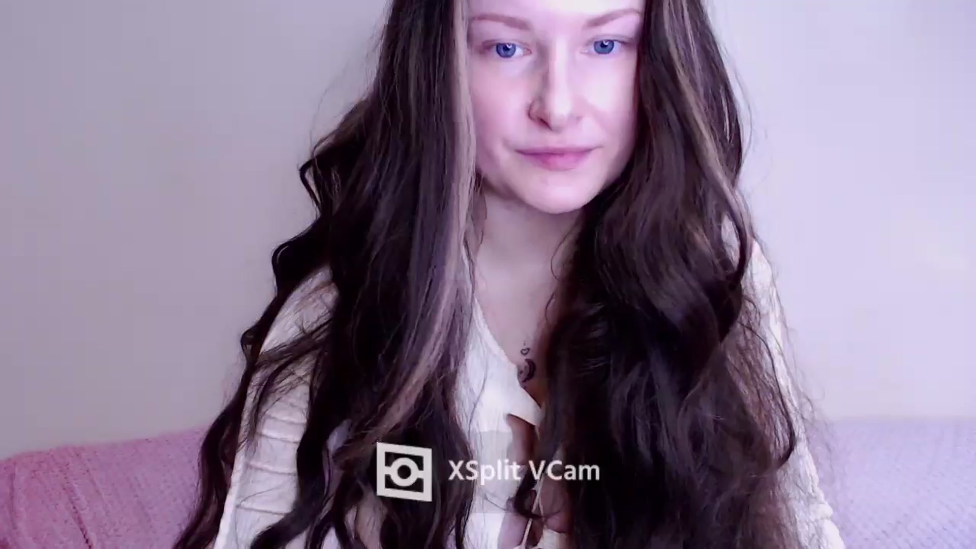 Gallery image thumbnail from Mis_Virginia_'s myfreecams stream on, 03/27/2025, 19:53 image 11 of 20