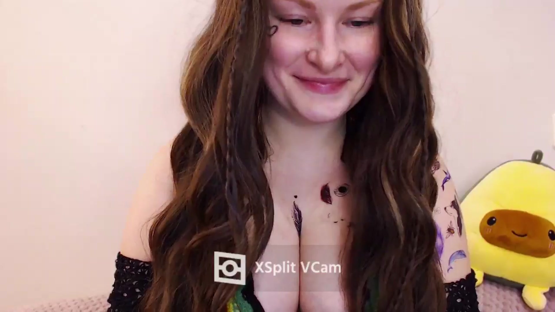 Gallery image thumbnail from Mis_Virginia_'s myfreecams stream on, 04/22/2025, 08:53 image 14 of 20