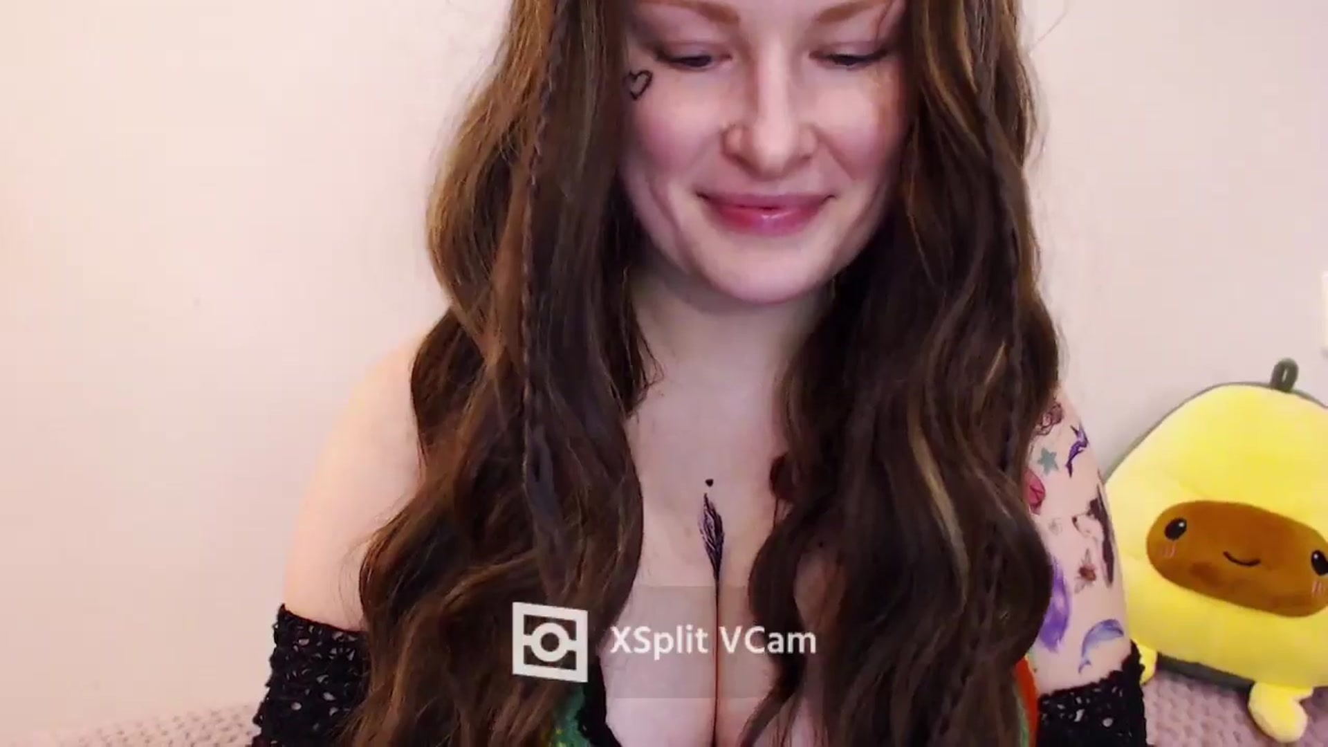 Gallery image thumbnail from Mis_Virginia_'s myfreecams stream on, 04/22/2025, 08:53 image 15 of 20
