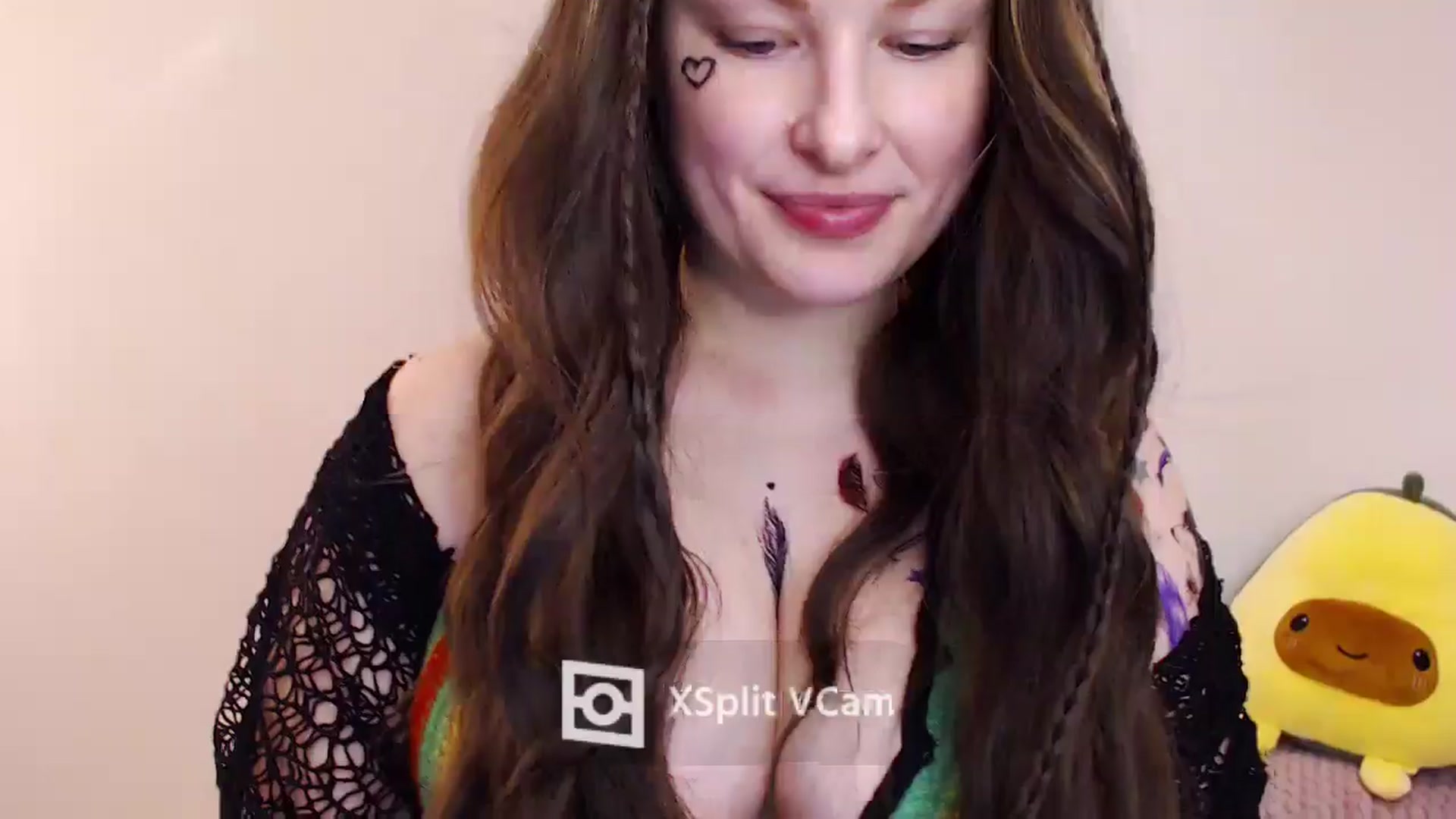 Gallery image thumbnail from Mis_Virginia_'s myfreecams stream on, 04/22/2025, 10:04 image 17 of 20