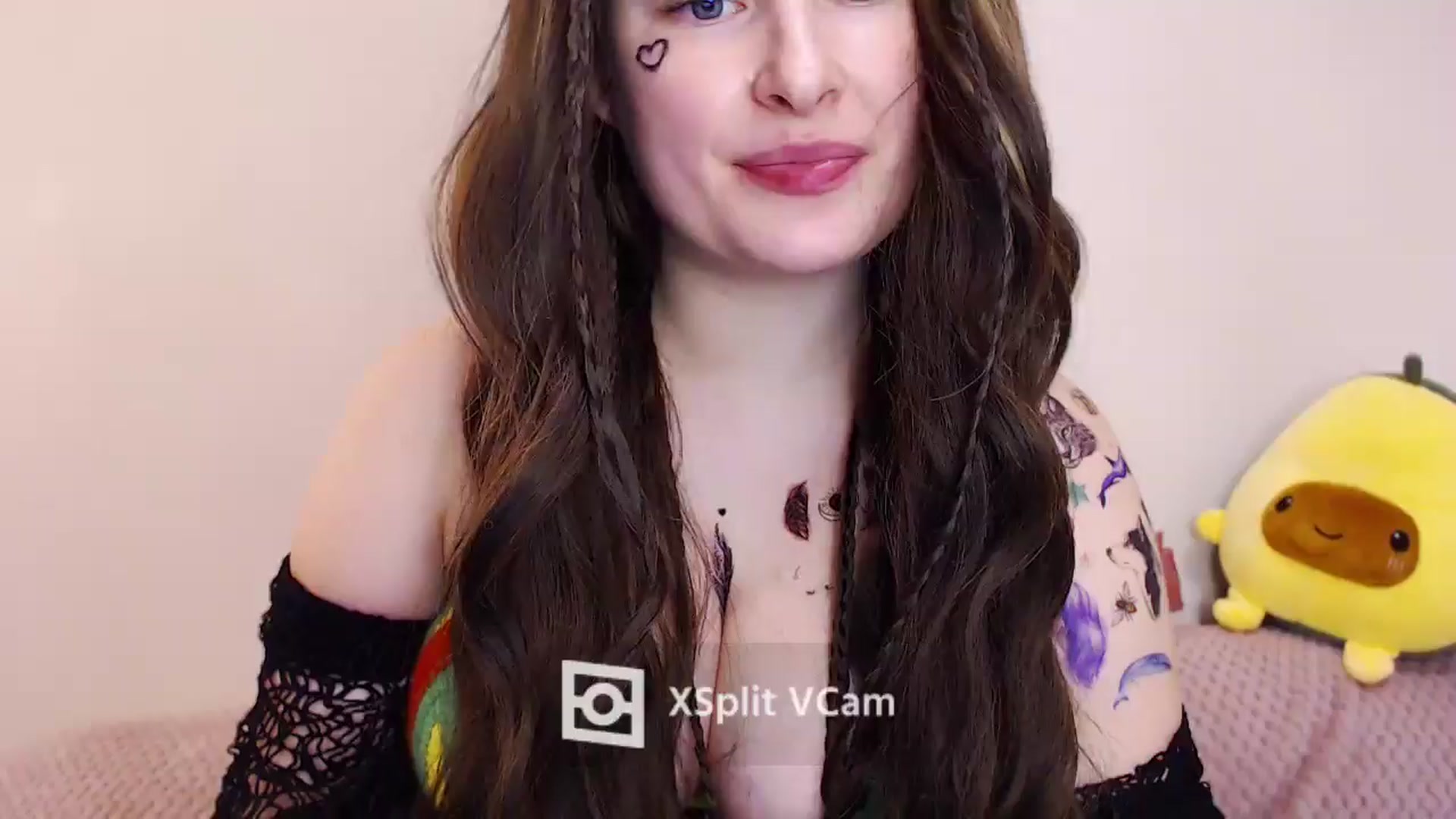 Gallery image thumbnail from Mis_Virginia_'s myfreecams stream on, 04/22/2025, 10:22 image 17 of 20
