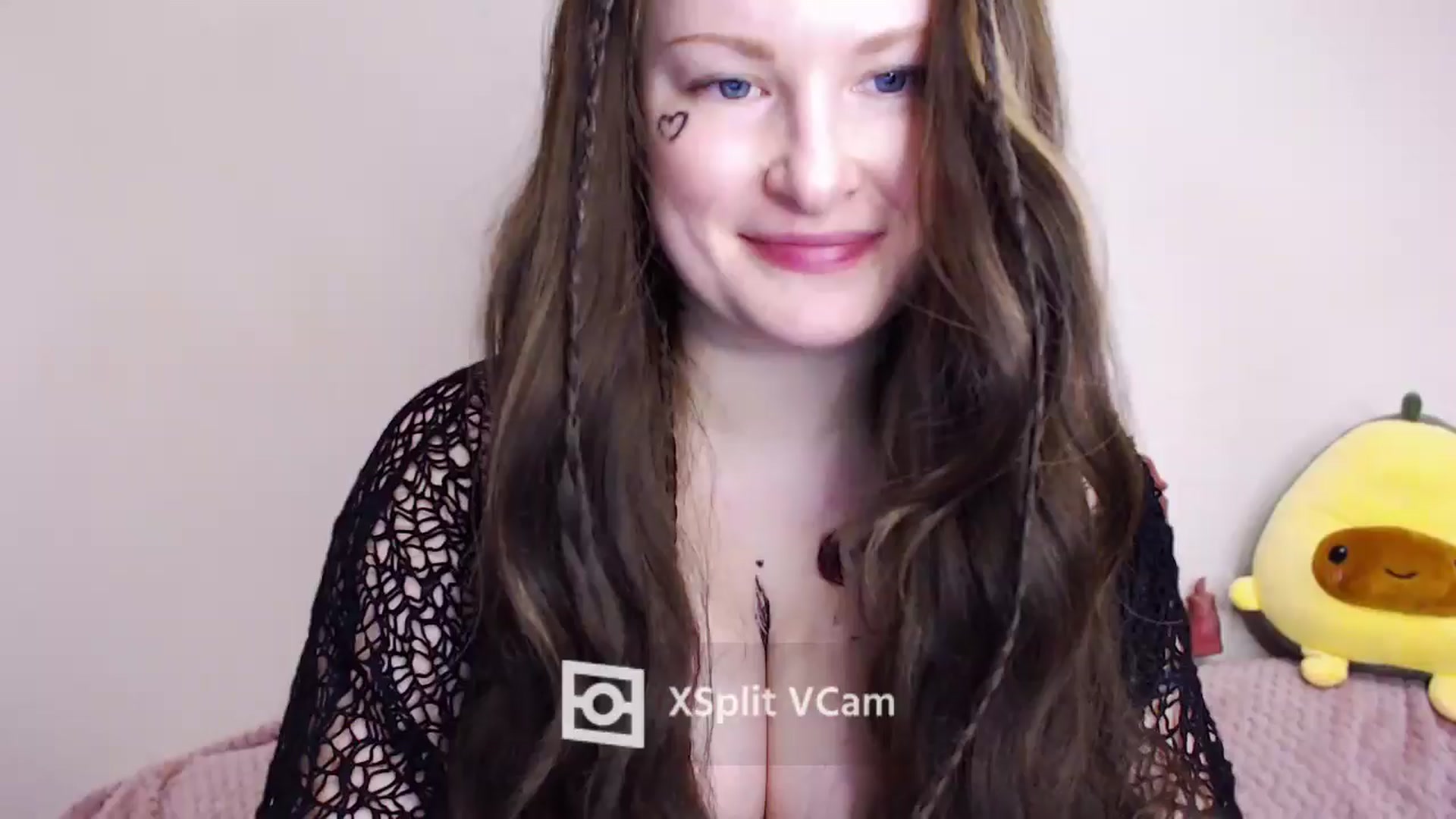 Gallery image thumbnail from Mis_Virginia_'s myfreecams stream on, 04/22/2025, 14:36 image 1 of 20