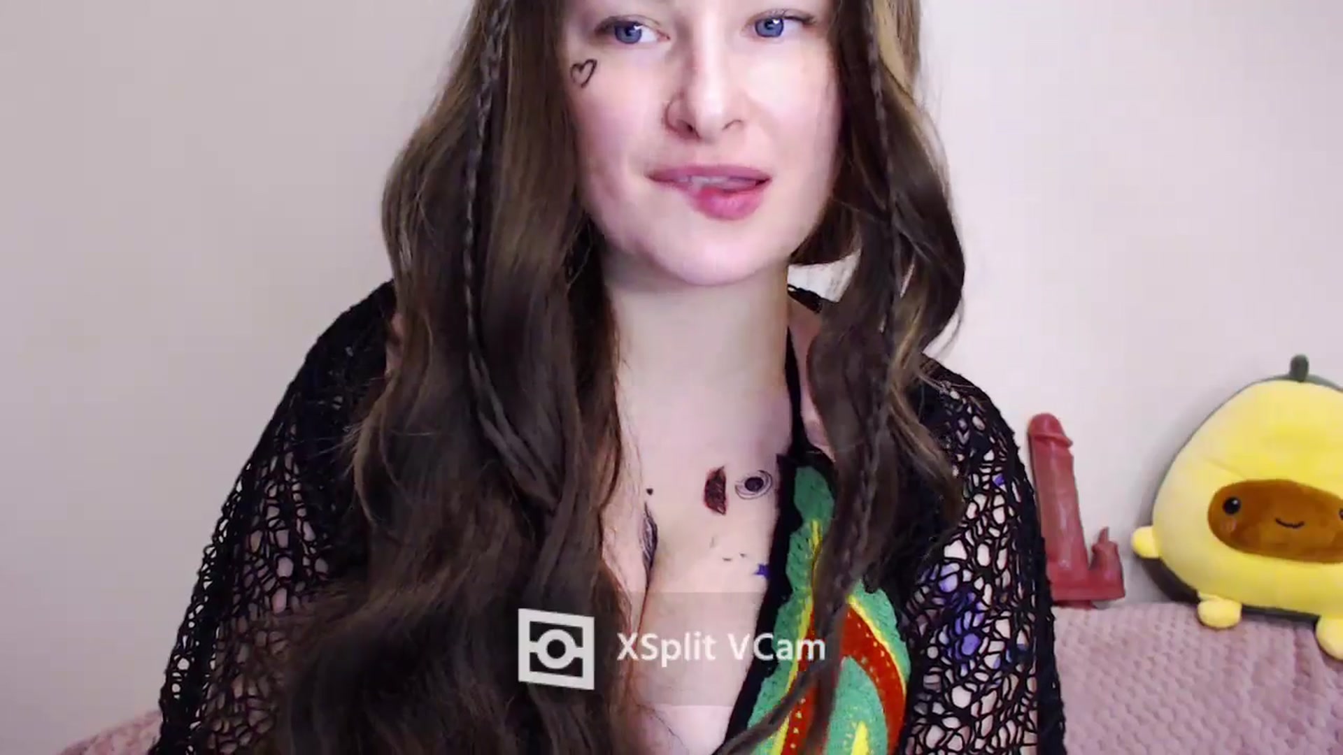 Gallery image thumbnail from Mis_Virginia_'s myfreecams stream on, 04/22/2025, 14:36 image 4 of 20