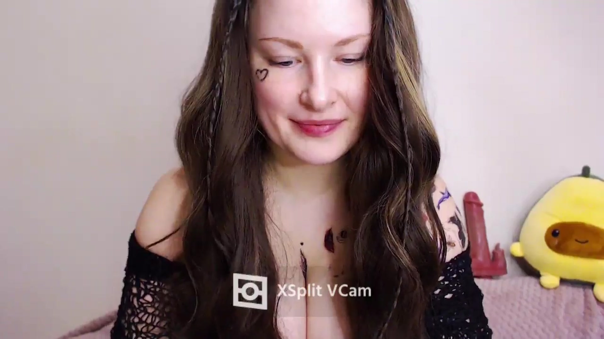 Gallery image thumbnail from Mis_Virginia_'s myfreecams stream on, 04/22/2025, 14:36 image 17 of 20