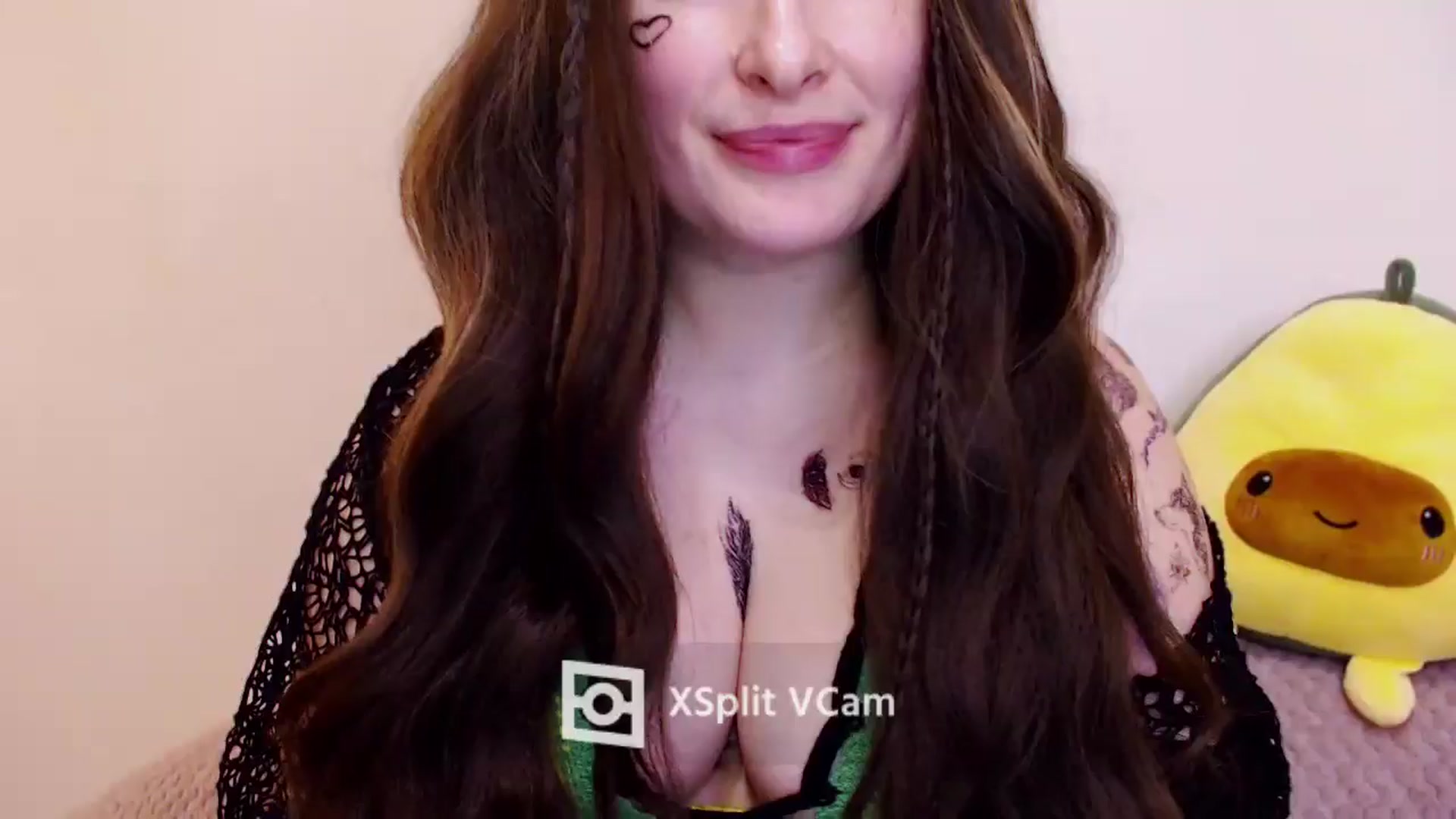 Gallery image thumbnail from Mis_Virginia_'s myfreecams stream on, 04/26/2025, 11:33 image 10 of 20