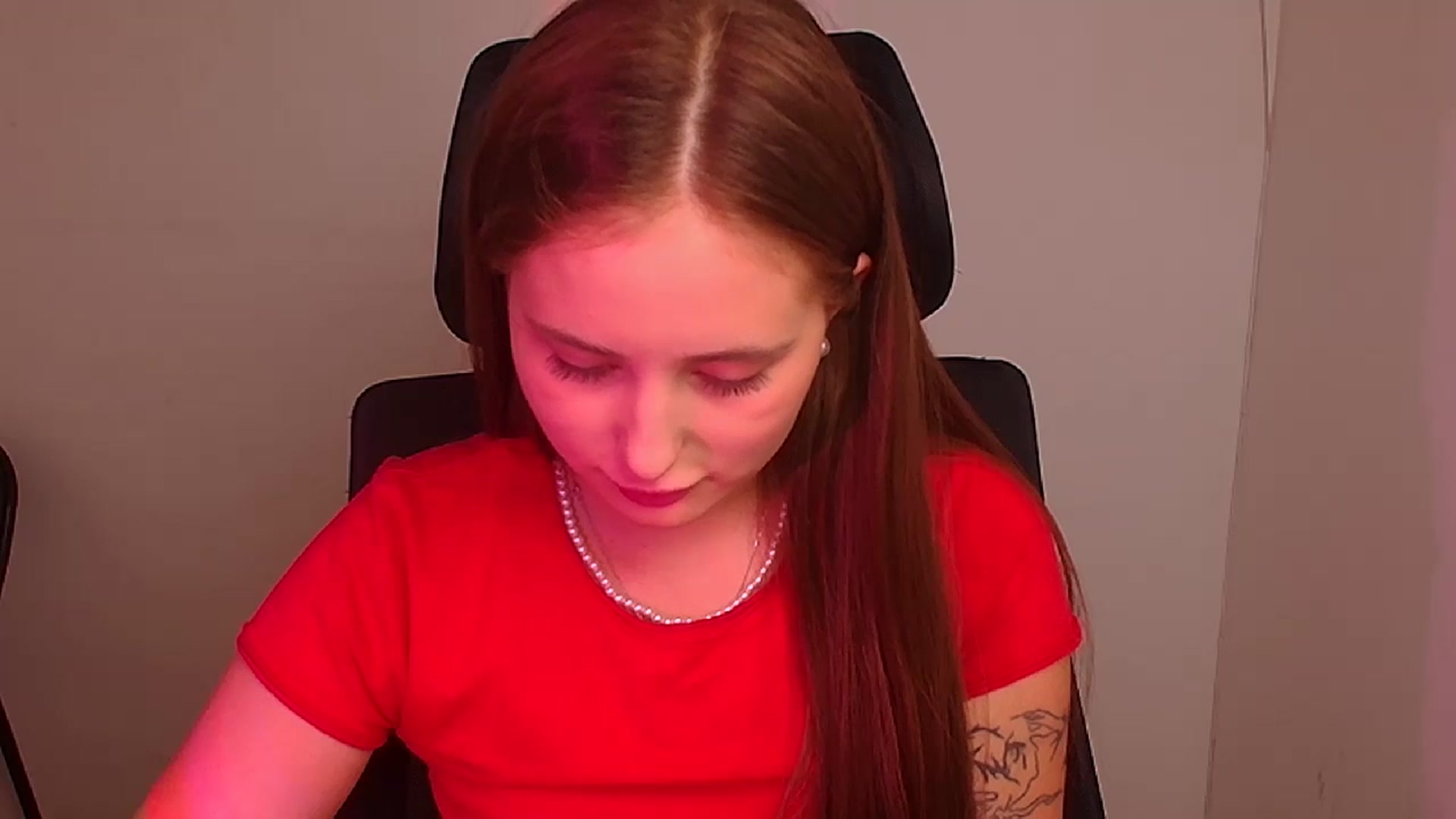 Gallery image thumbnail from Misandeya's myfreecams stream on, 08/05/2024, 17:02 image 6 of 20