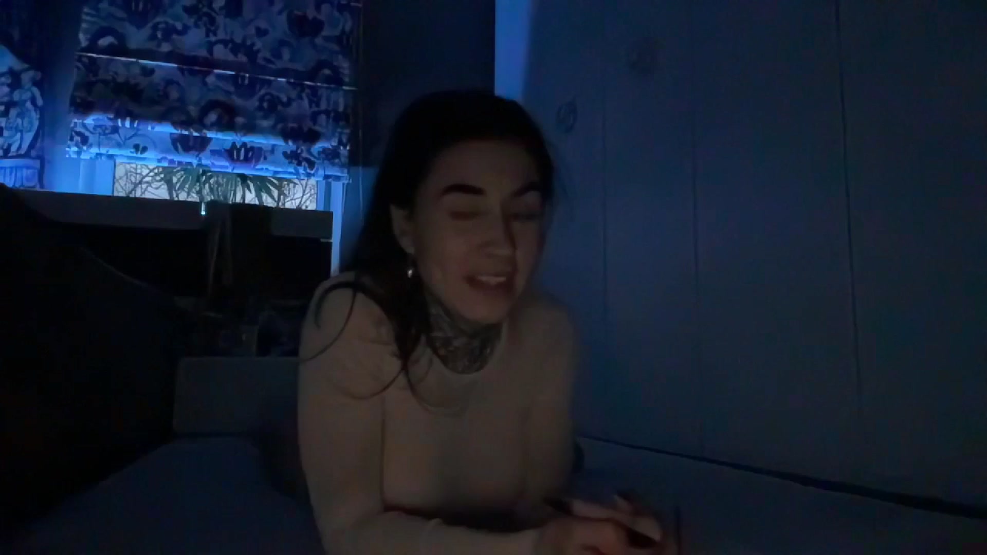 Gallery image thumbnail from MishaCheyenne's myfreecams stream on, 12/18/2024, 06:07 image 1 of 20