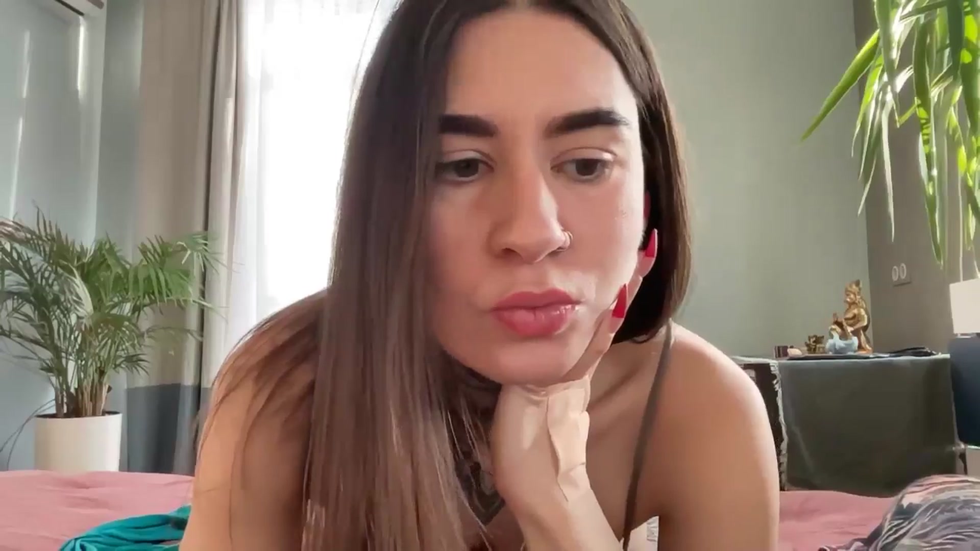 Gallery image thumbnail from MishaCheyenne's myfreecams stream on, 01/04/2025, 07:43 image 10 of 20