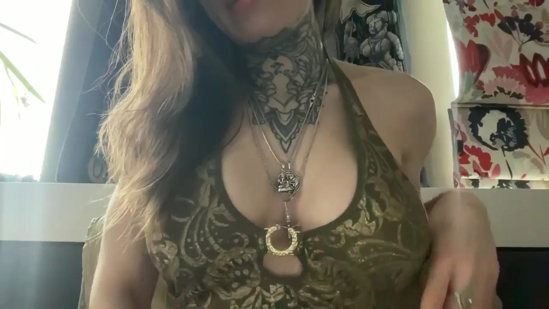 Gallery image thumbnail from MishaCheyenne's myfreecams stream on, 01/23/2025, 08:44 image 2 of 20