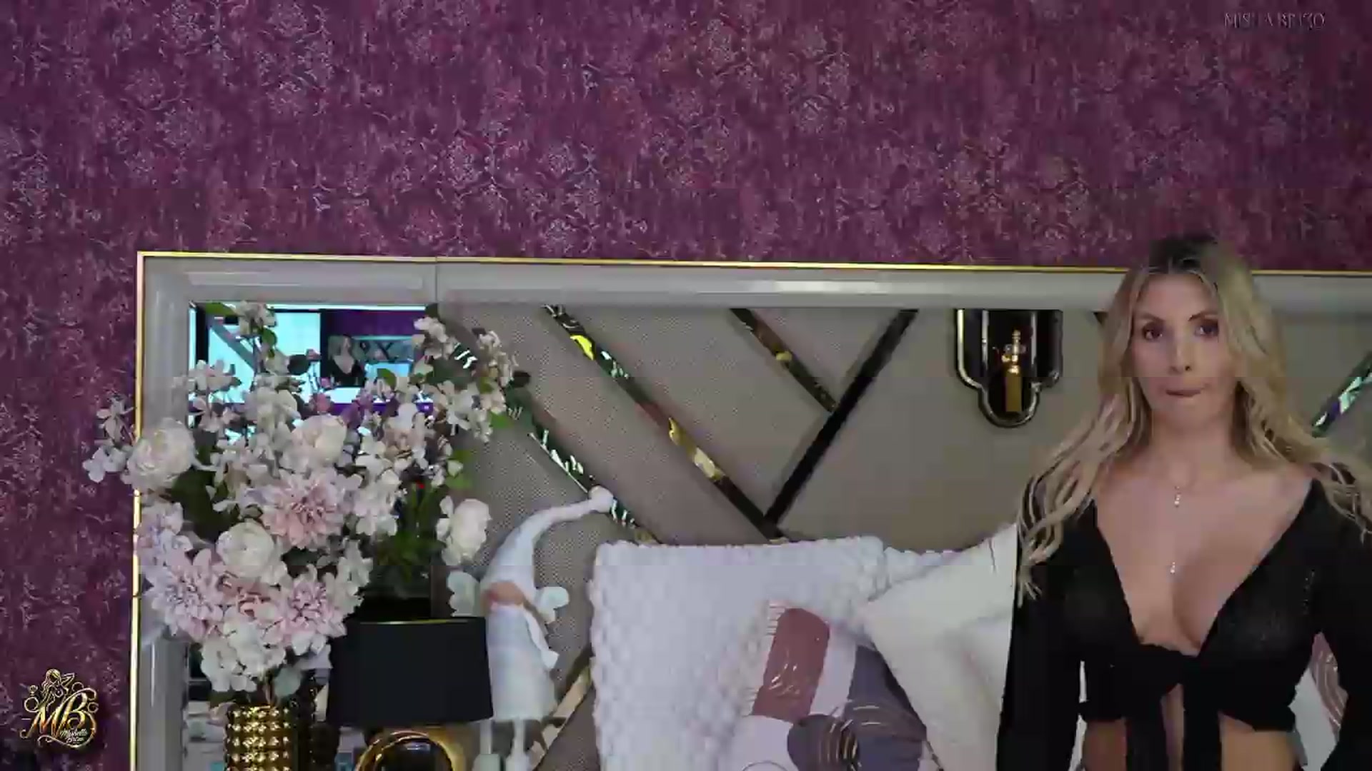 Gallery image thumbnail from MishelleBrizo's myfreecams stream on, 07/03/2026, 12:48 image 17 of 20