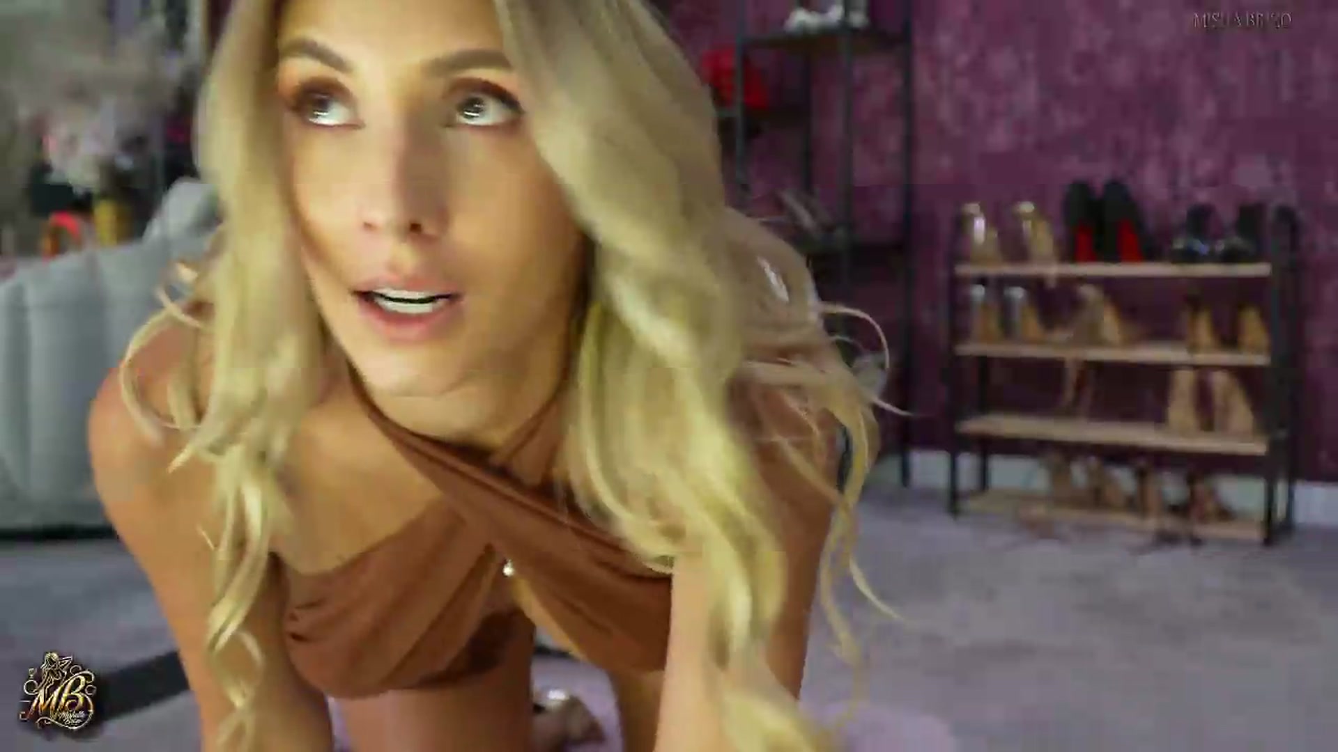 Gallery image thumbnail from MishelleBrizo's myfreecams stream on, 08/22/2026, 08:07 image 6 of 20