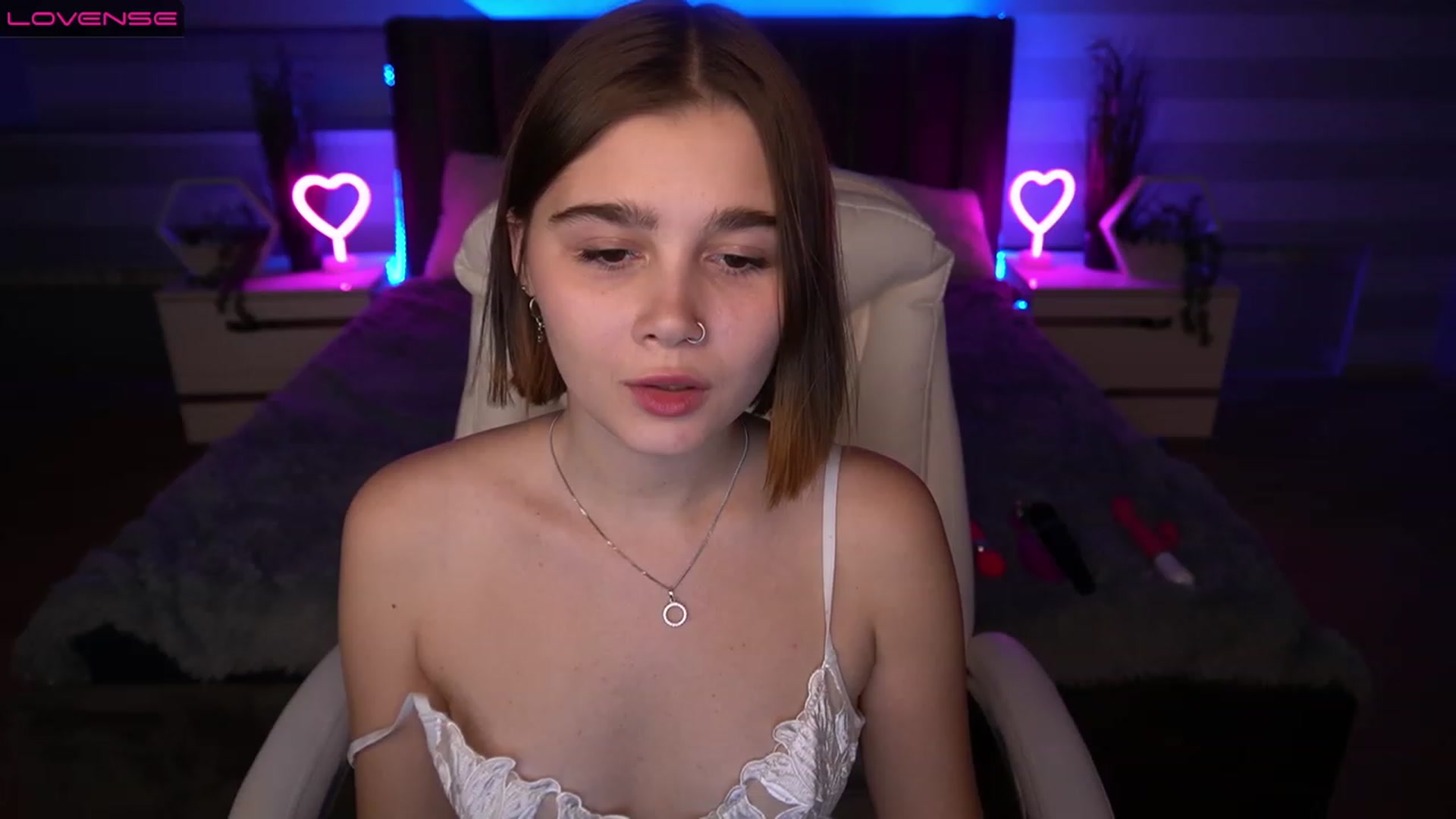 Gallery image thumbnail from MishkaSmile's myfreecams stream on, 02/01/2023, 15:25 image 19 of 20