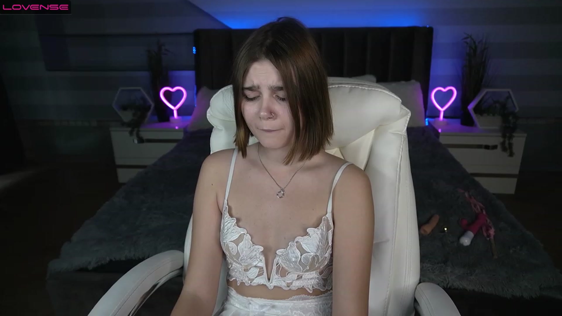 Gallery image thumbnail from MishkaSmile's myfreecams stream on, 02/03/2023, 09:45 image 6 of 20