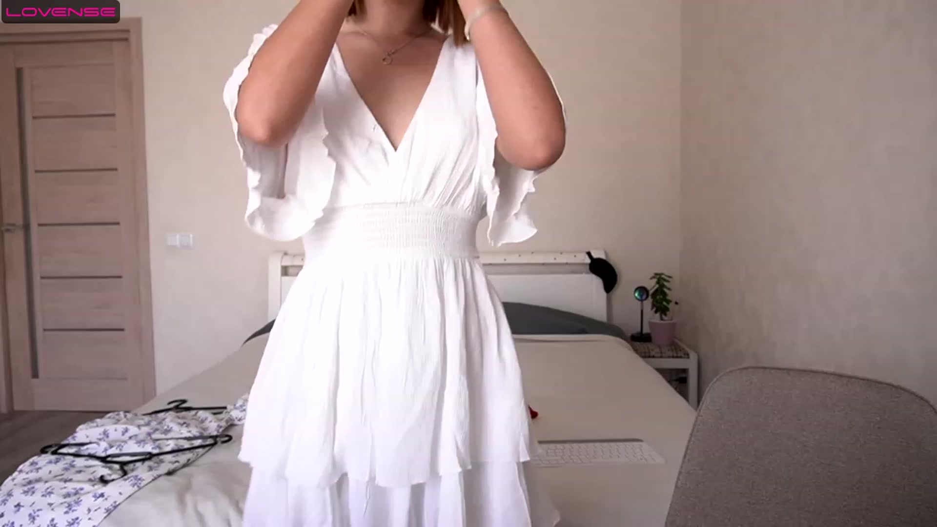 Gallery image thumbnail from MishkaSmile's myfreecams stream on, 05/12/2023, 11:23 image 8 of 20
