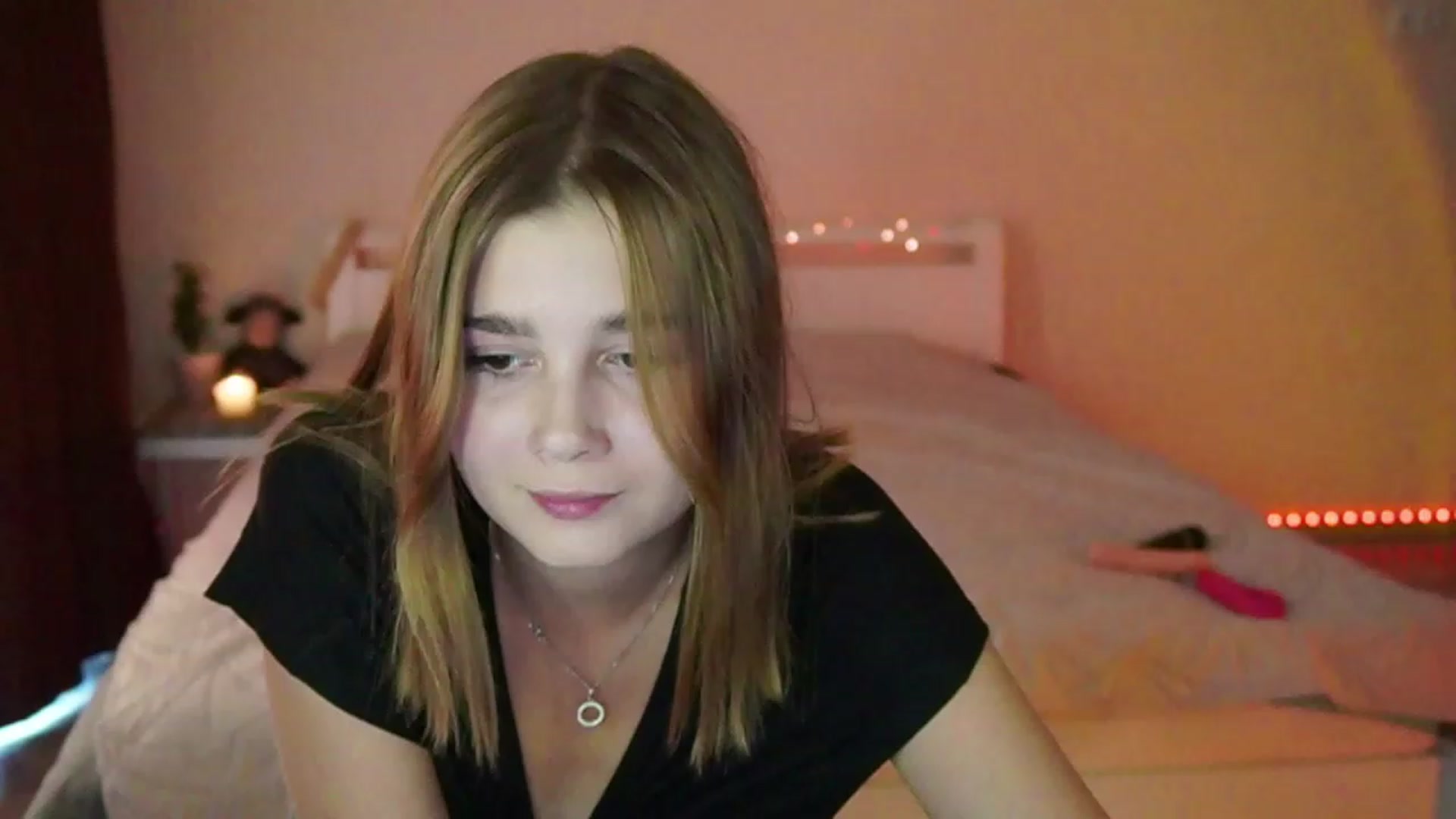 Gallery image thumbnail from MishkaSmile's myfreecams stream on, 07/25/2023, 12:18 image 15 of 20