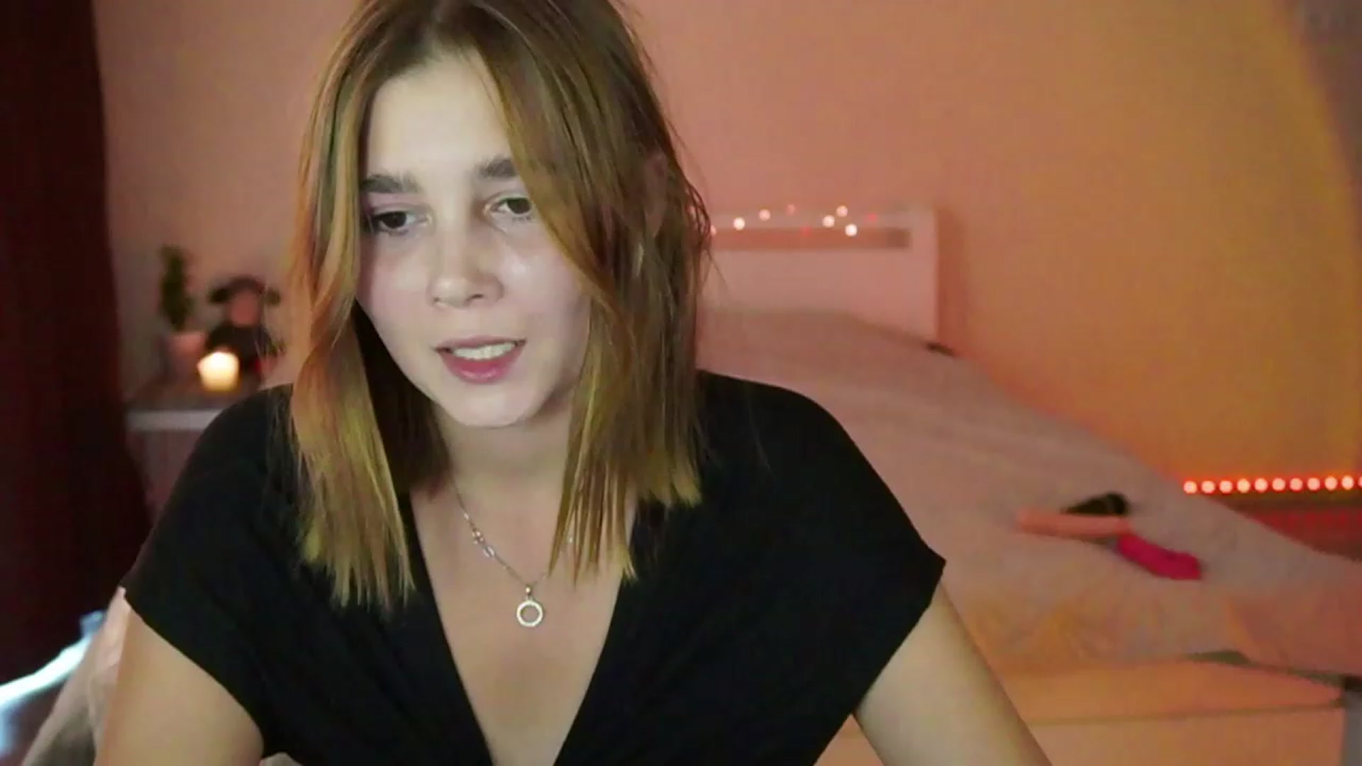 Gallery image thumbnail from MishkaSmile's myfreecams stream on, 07/25/2023, 12:18 image 11 of 20