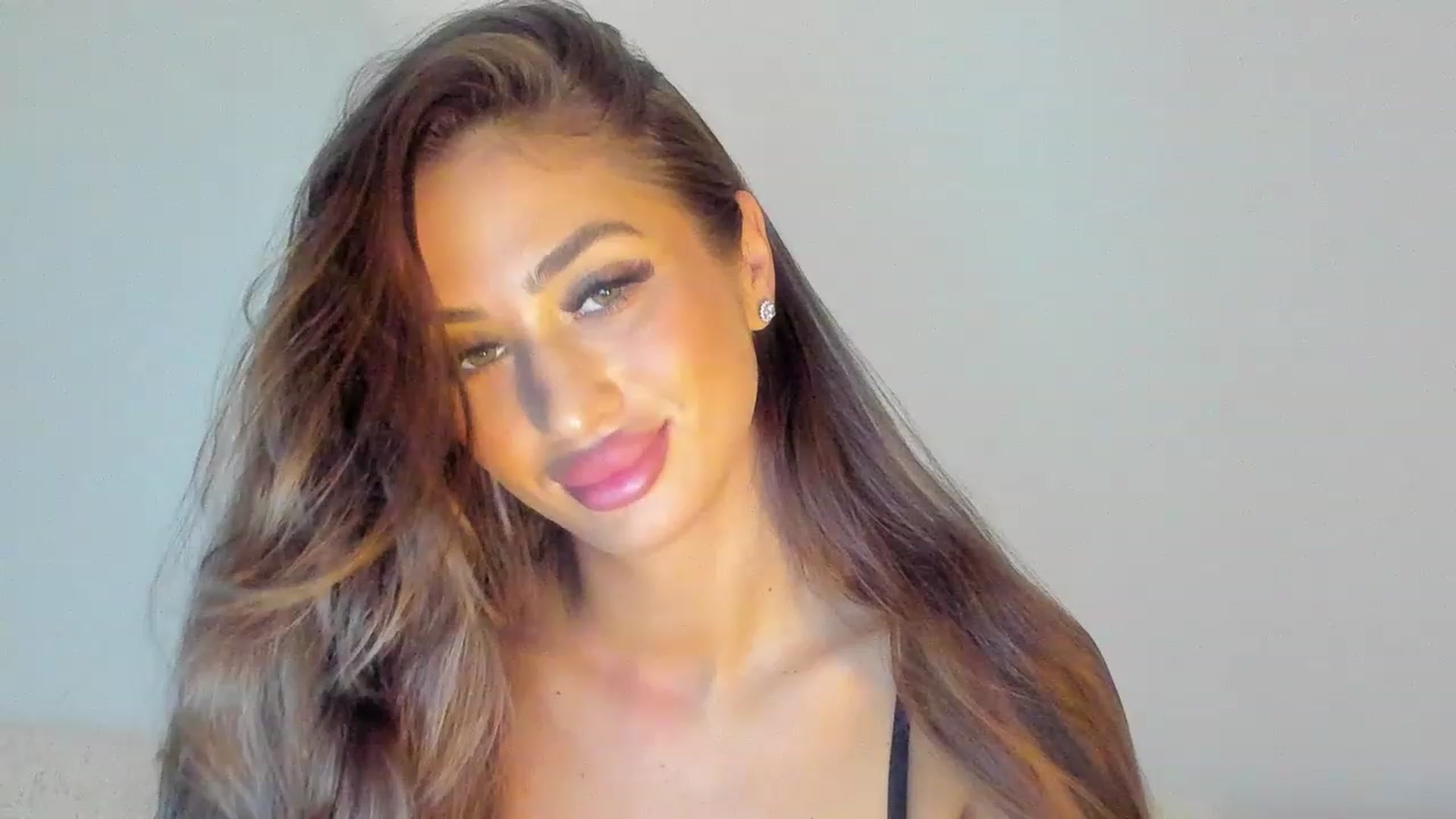 Gallery image thumbnail from MissAisha_'s myfreecams stream on, 01/27/2023, 12:10 image 18 of 20