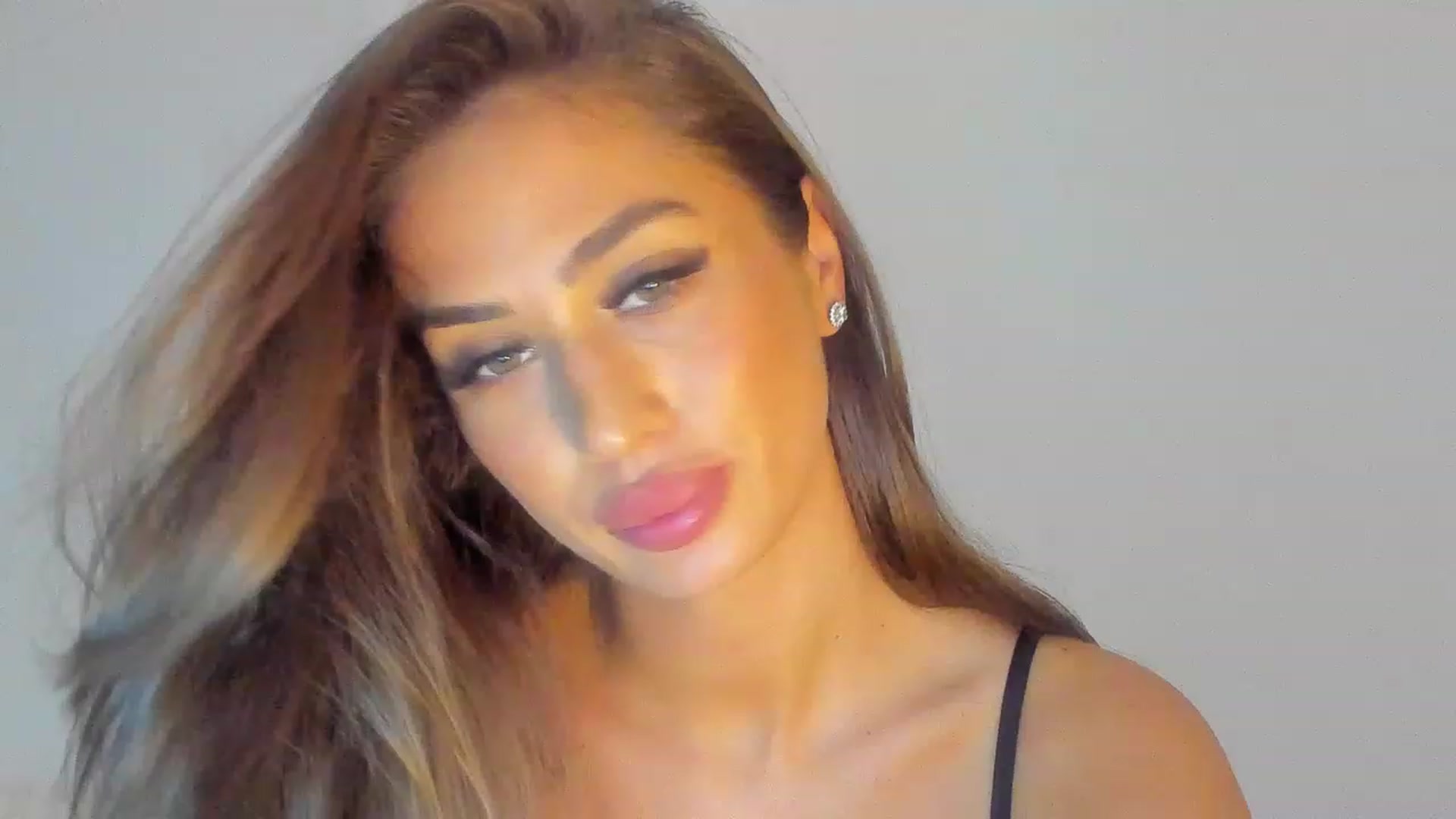 Gallery image thumbnail from MissAisha_'s myfreecams stream on, 01/27/2023, 13:27 image 4 of 20