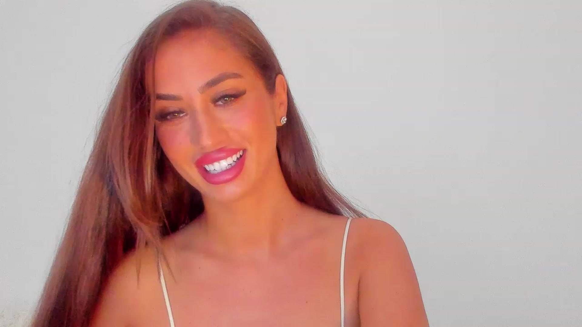 Gallery image thumbnail from MissAisha_'s myfreecams stream on, 01/30/2023, 08:47 image 6 of 20