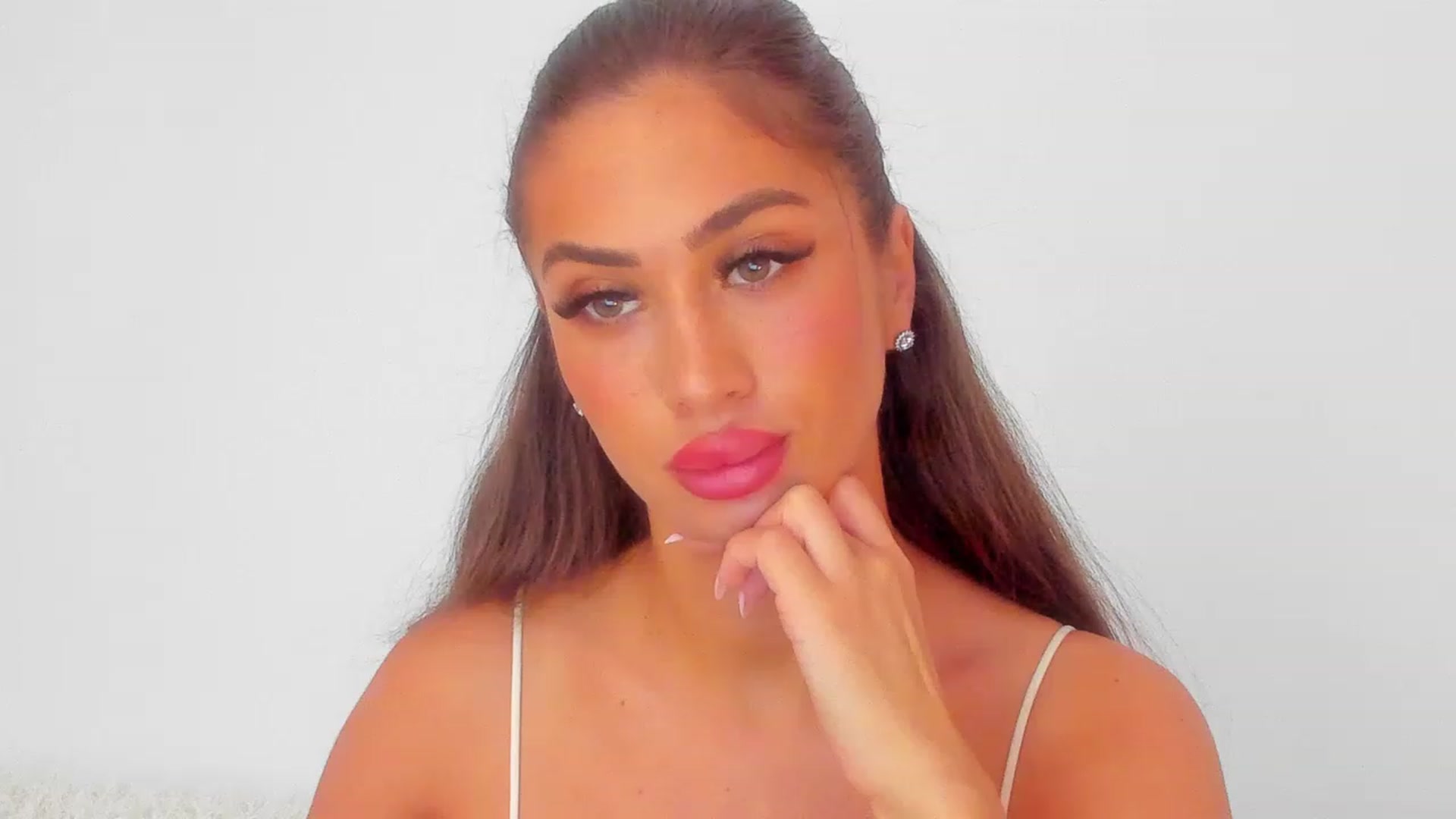 Gallery image thumbnail from MissAisha_'s myfreecams stream on, 01/30/2023, 09:36 image 13 of 20