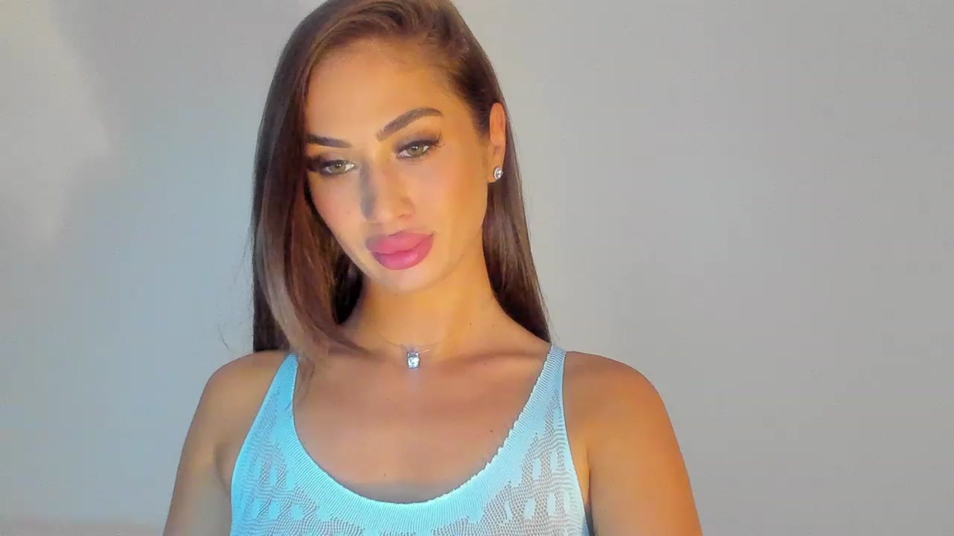 Gallery image thumbnail from MissAisha_'s myfreecams stream on, 02/09/2023, 16:41 image 4 of 20