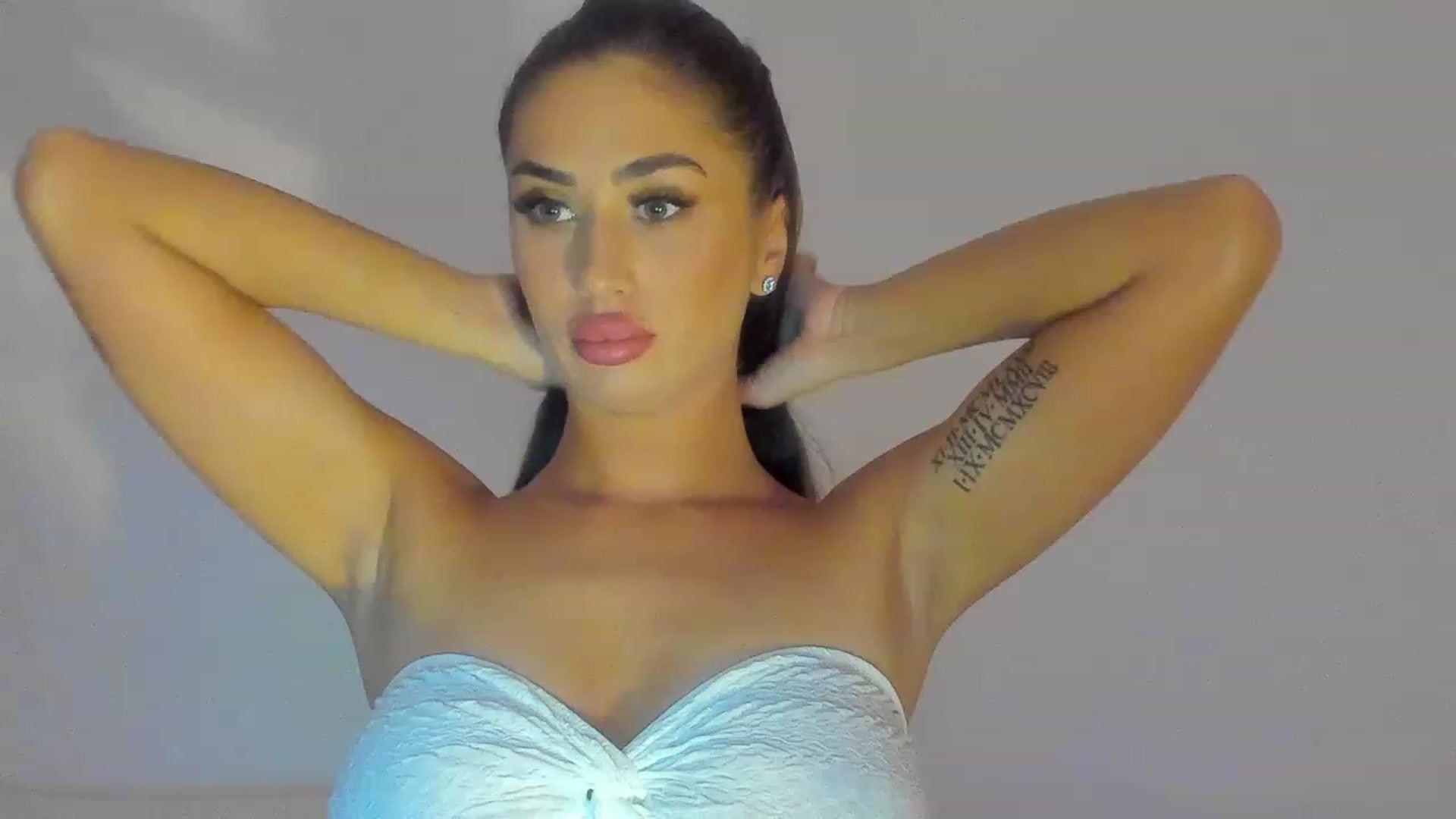 Gallery image thumbnail from MissAisha_'s myfreecams stream on, 02/10/2023, 15:41 image 2 of 20