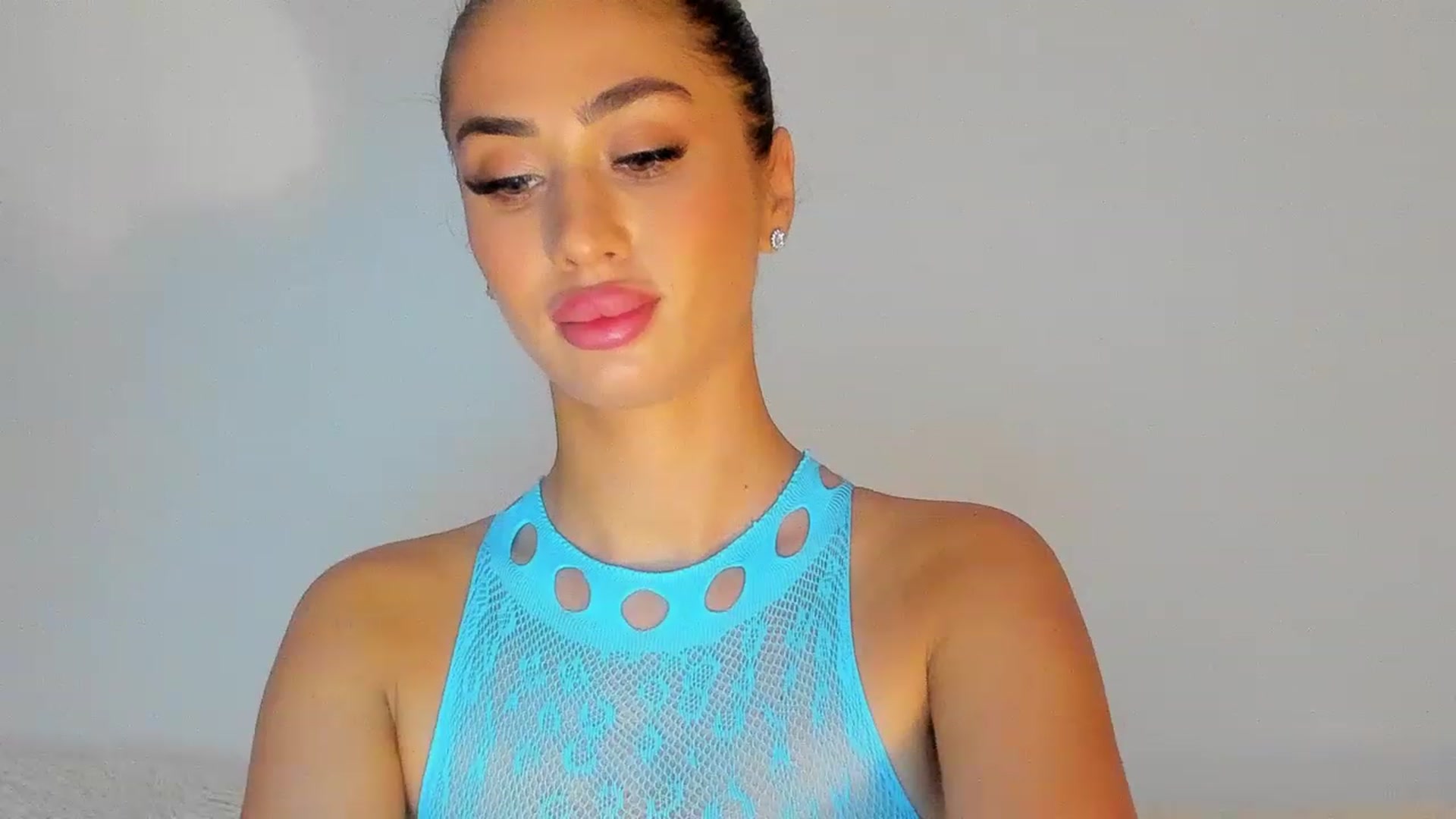 Gallery image thumbnail from MissAisha_'s myfreecams stream on, 02/12/2023, 14:04 image 7 of 20
