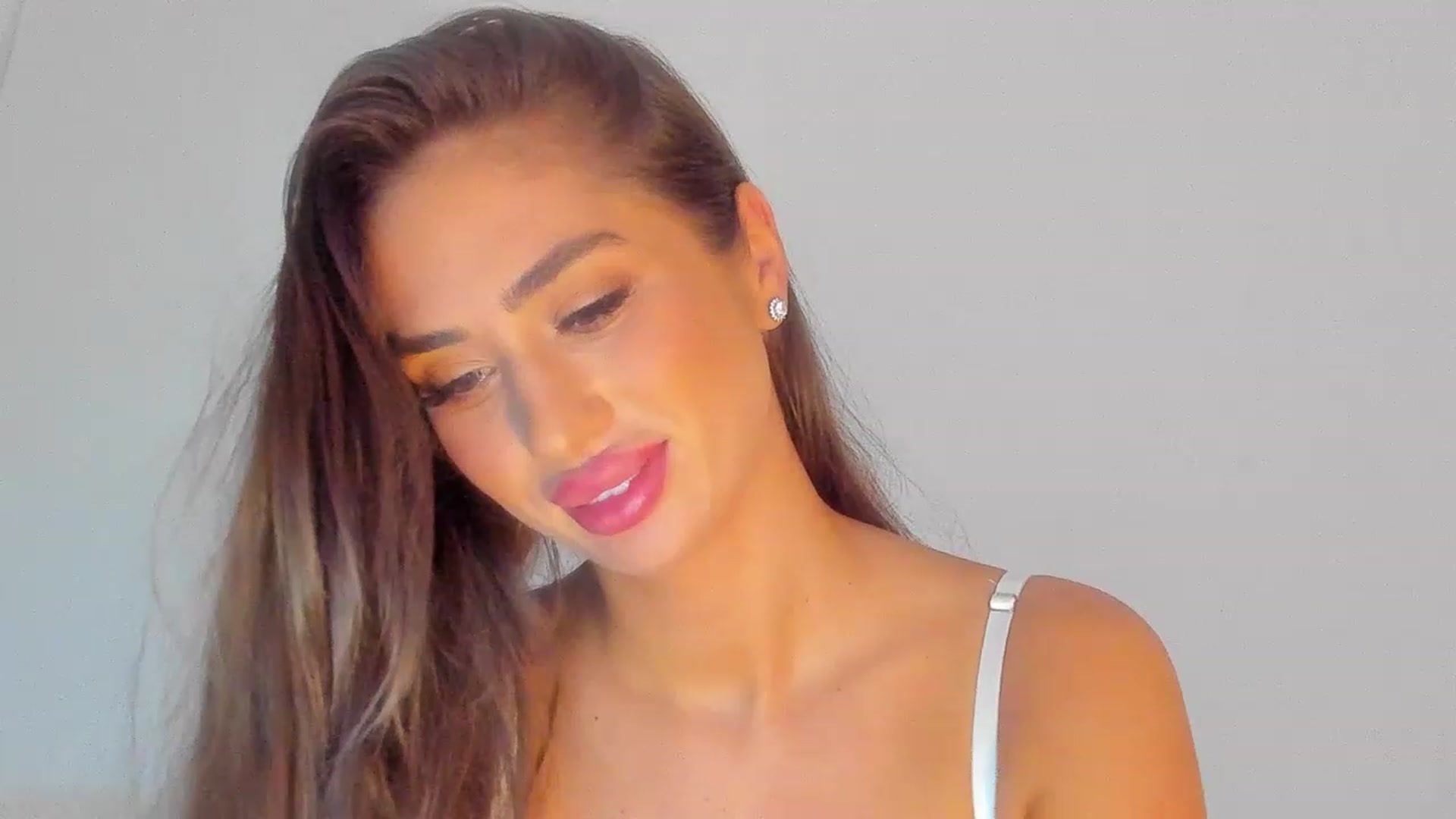 Gallery image thumbnail from MissAisha_'s myfreecams stream on, 02/13/2023, 13:49 image 20 of 20