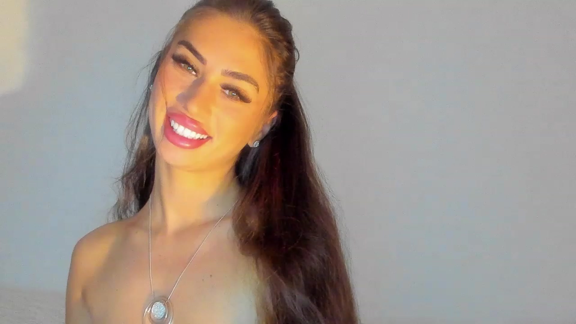 Gallery image thumbnail from MissAisha_'s myfreecams stream on, 02/20/2023, 10:46 image 13 of 20