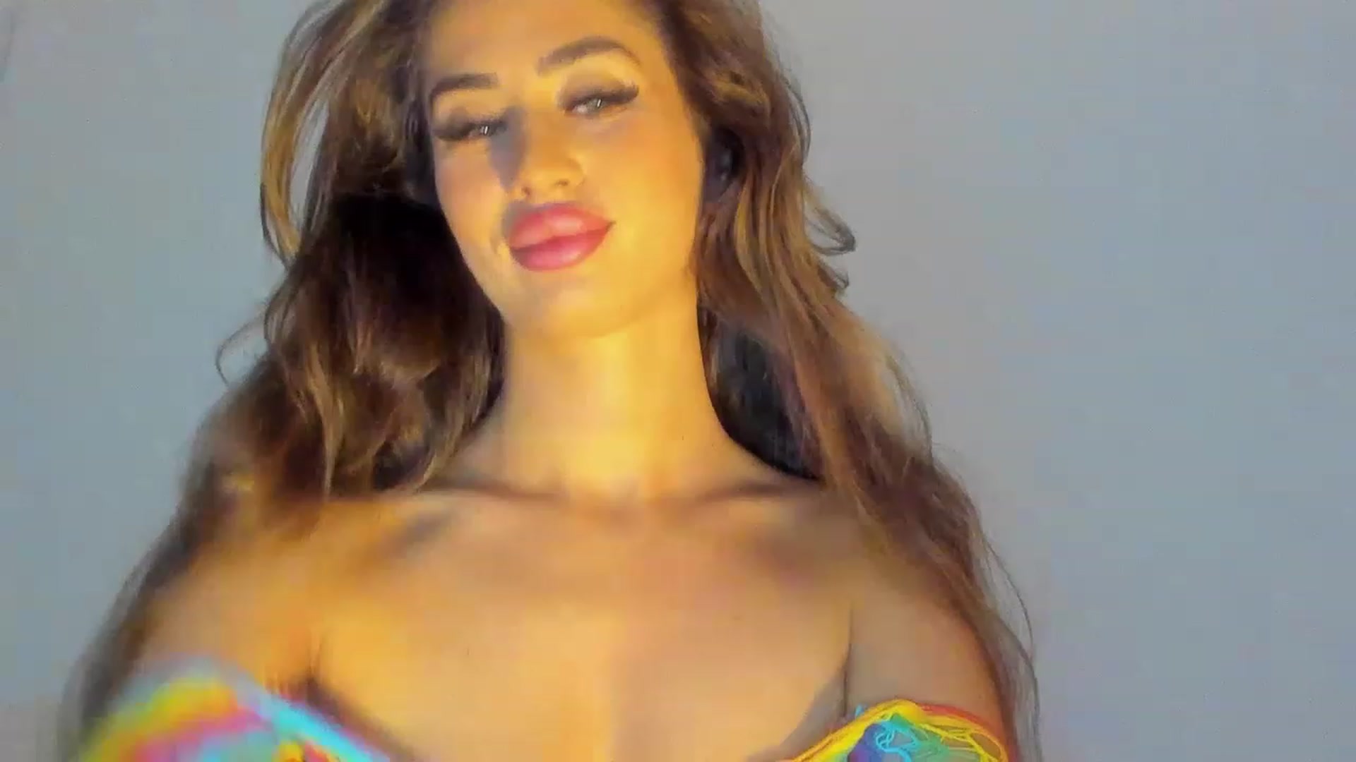 Gallery image thumbnail from MissAisha_'s myfreecams stream on, 02/20/2023, 10:46 image 17 of 20