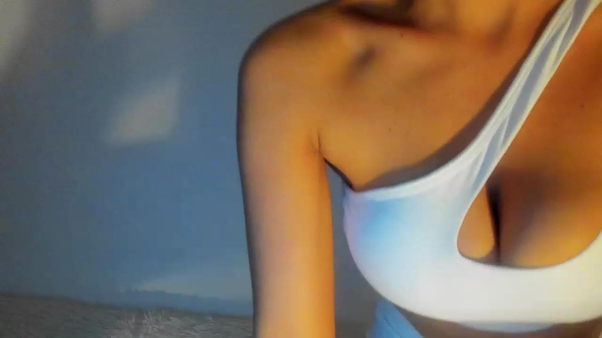 Gallery image thumbnail from MissAisha_'s myfreecams stream on, 02/20/2023, 12:04 image 3 of 20