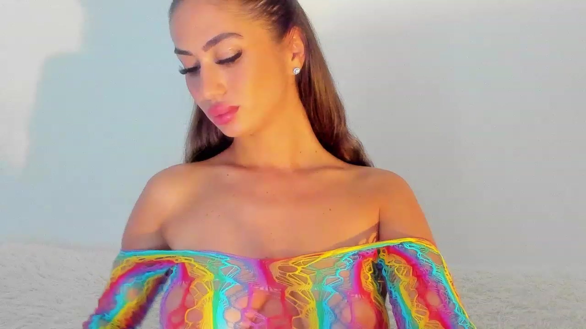 Gallery image thumbnail from MissAisha_'s myfreecams stream on, 02/26/2023, 11:14 image 20 of 20
