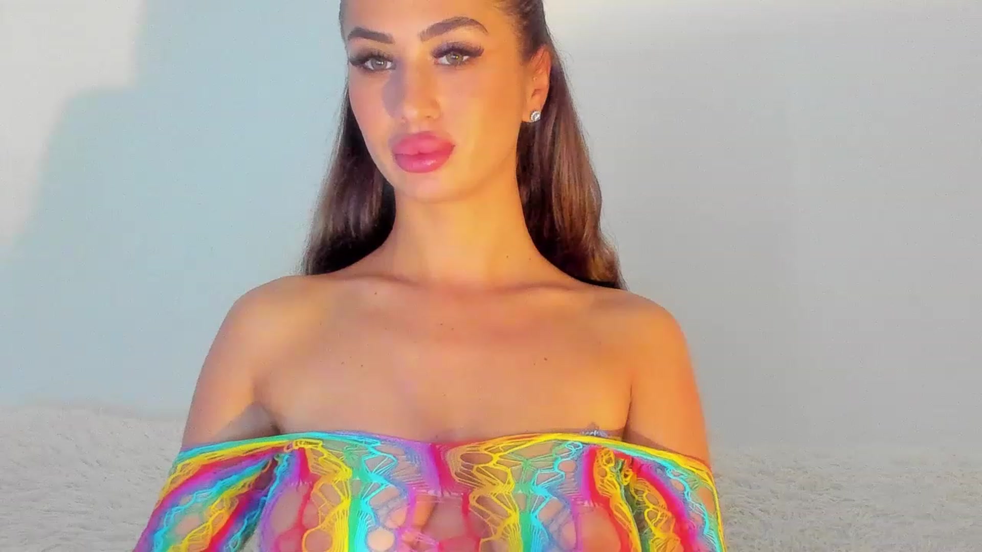 Gallery image thumbnail from MissAisha_'s myfreecams stream on, 02/26/2023, 11:14 image 19 of 20