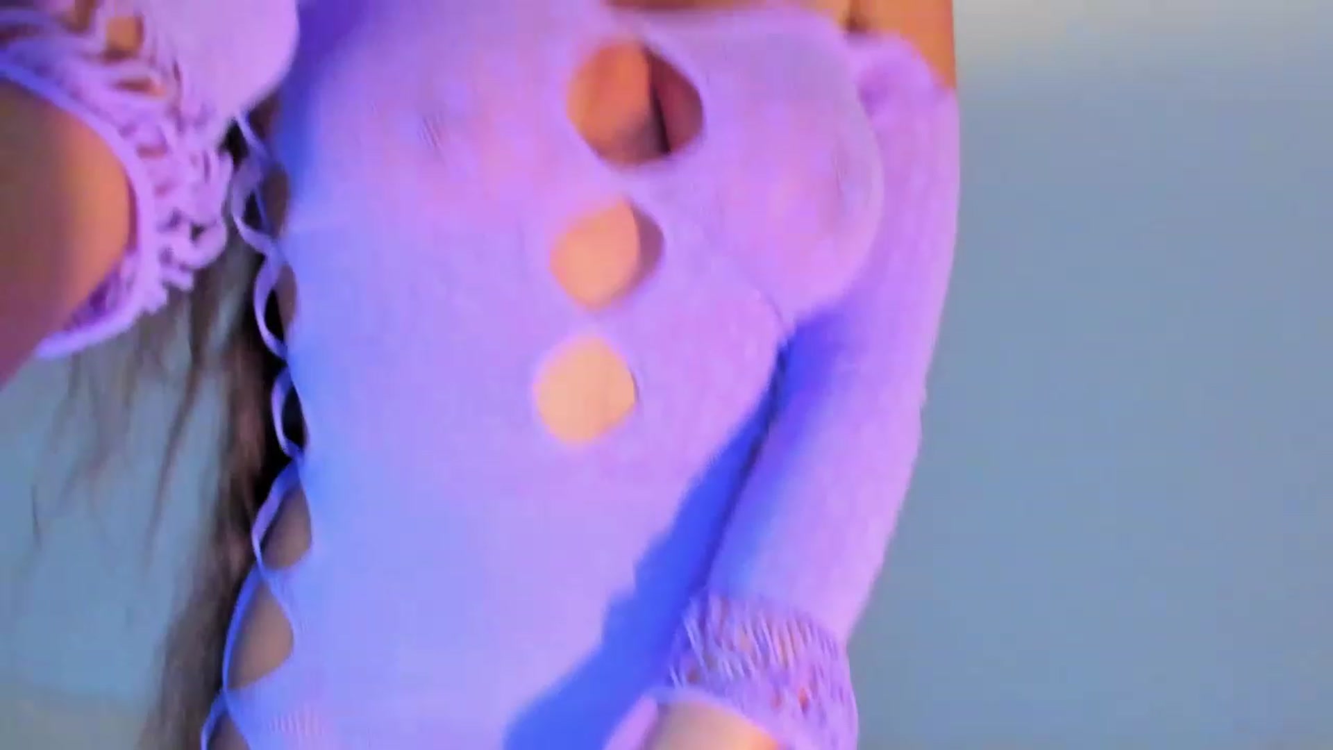 Gallery image thumbnail from MissAisha_'s myfreecams stream on, 03/02/2023, 17:25 image 18 of 20
