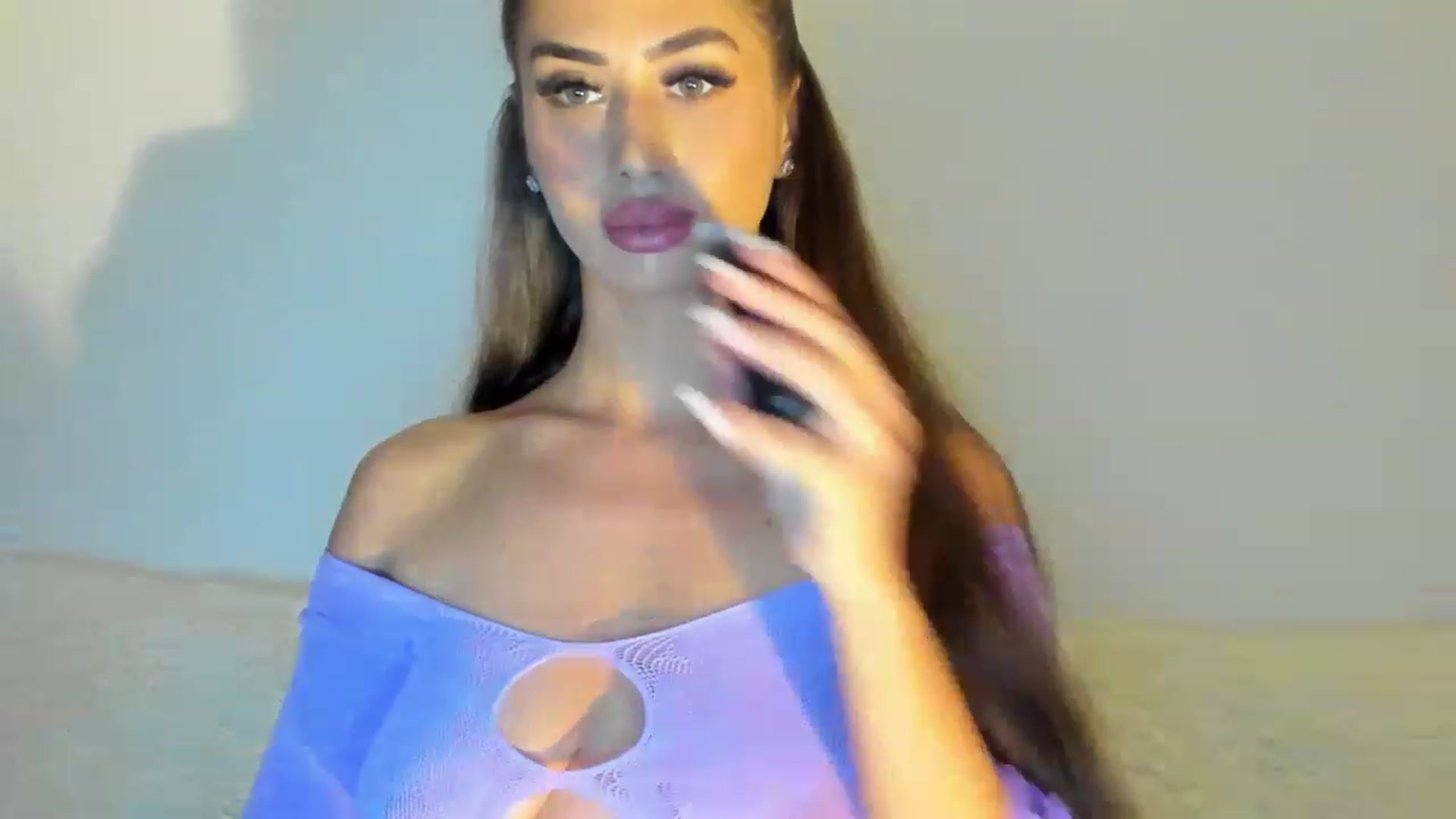 Gallery image thumbnail from MissAisha_'s myfreecams stream on, 03/02/2023, 17:25 image 9 of 20