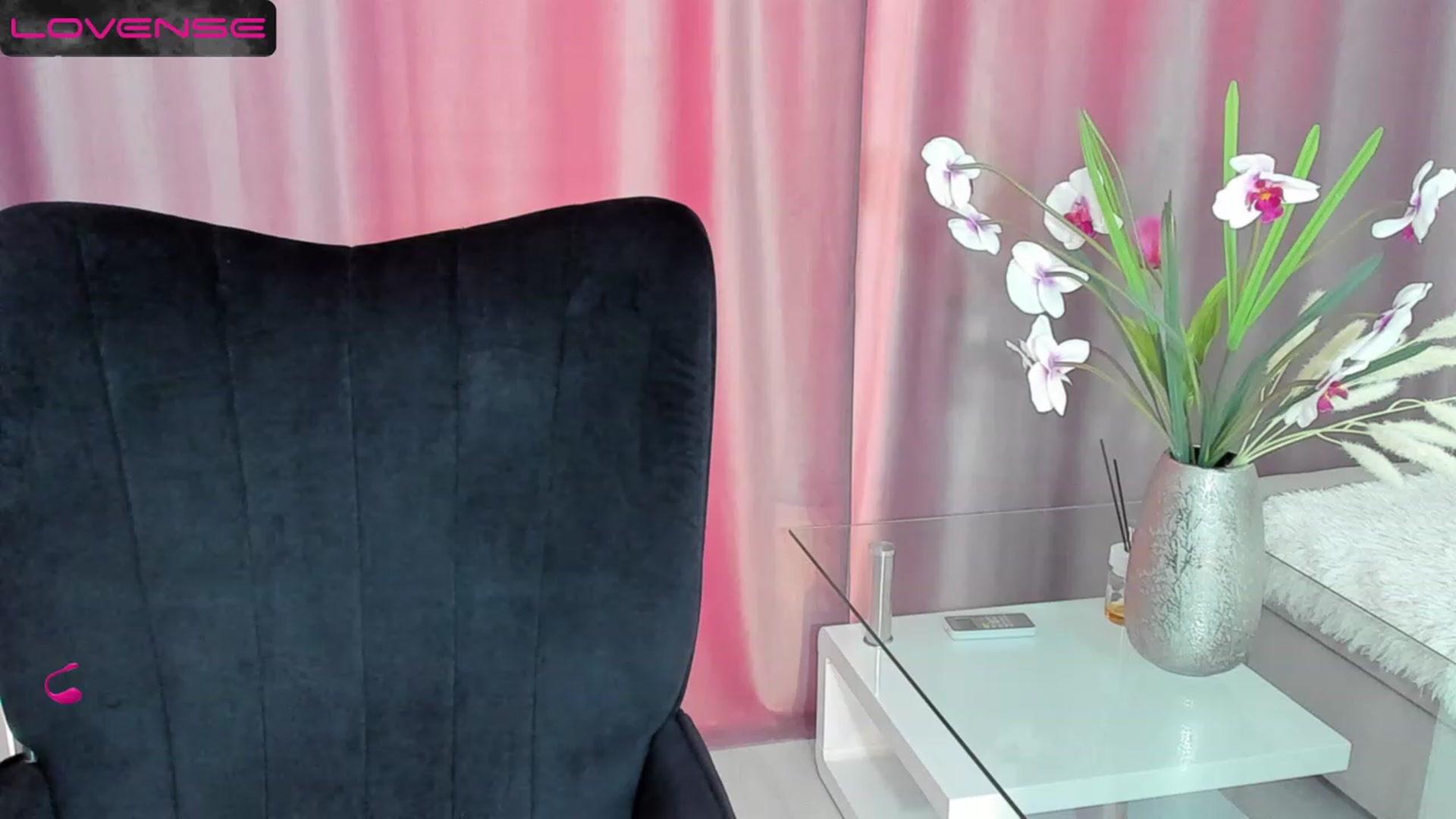 Gallery image thumbnail from MissAisha_'s myfreecams stream on, 03/12/2023, 15:07 image 15 of 20