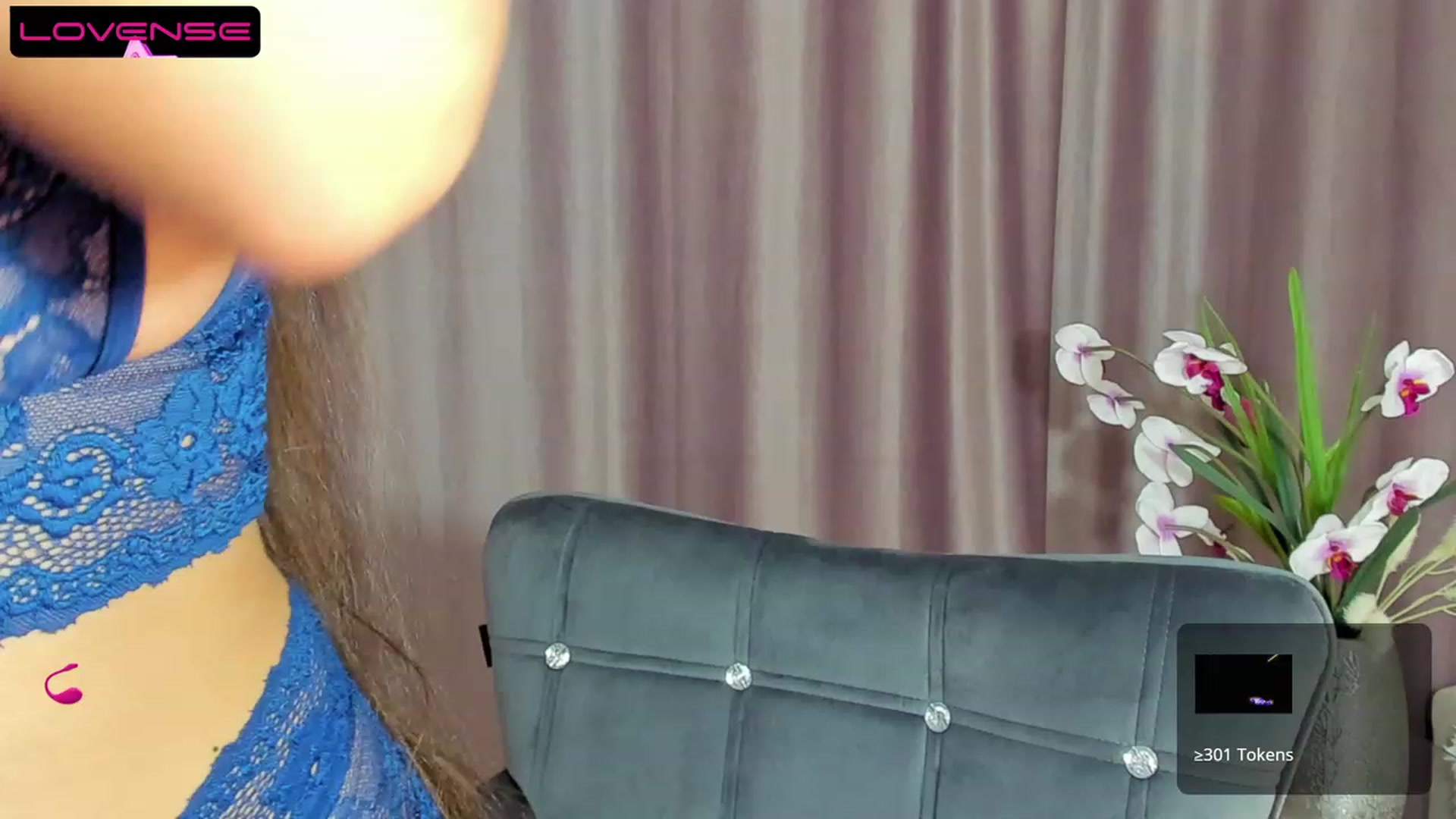 Gallery image thumbnail from MissAisha_'s myfreecams stream on, 03/17/2023, 01:37 image 19 of 20