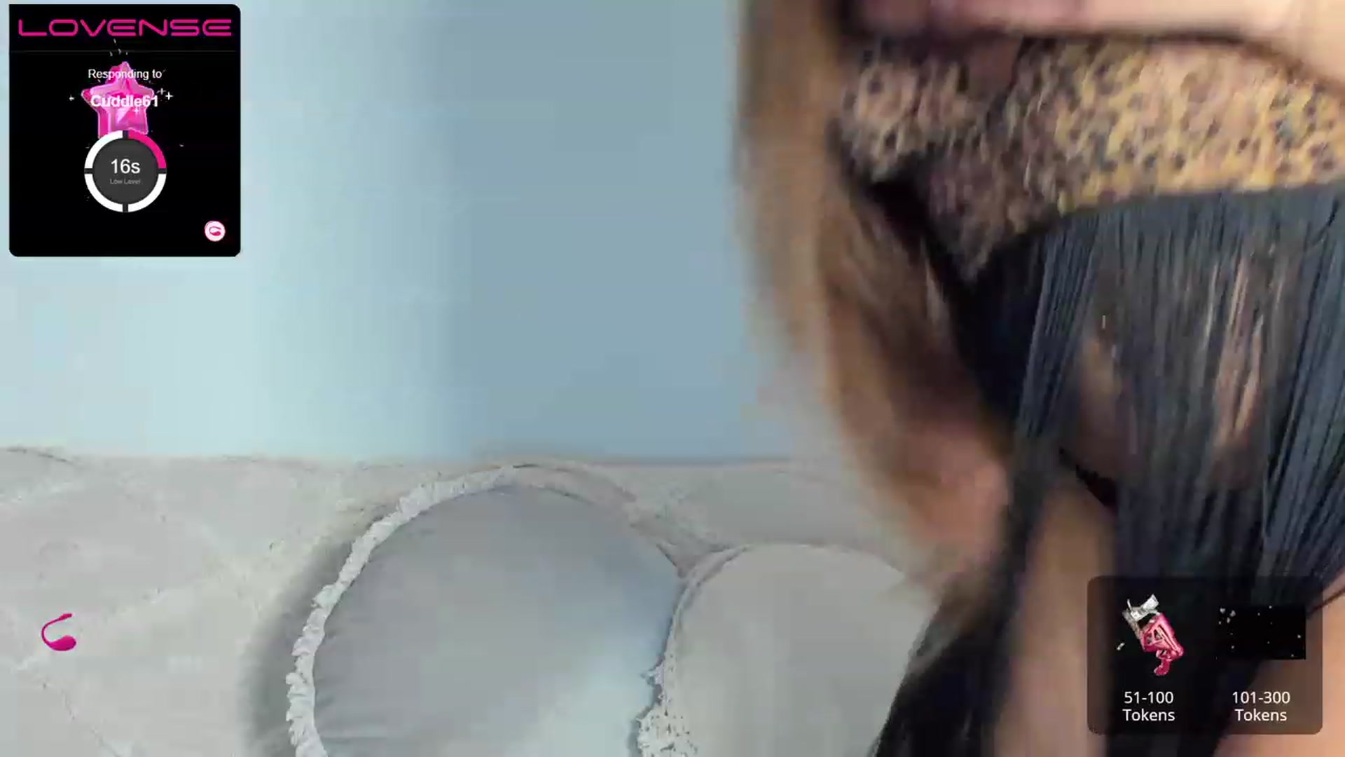 Gallery image thumbnail from MissAisha_'s myfreecams stream on, 03/30/2023, 15:55 image 19 of 20