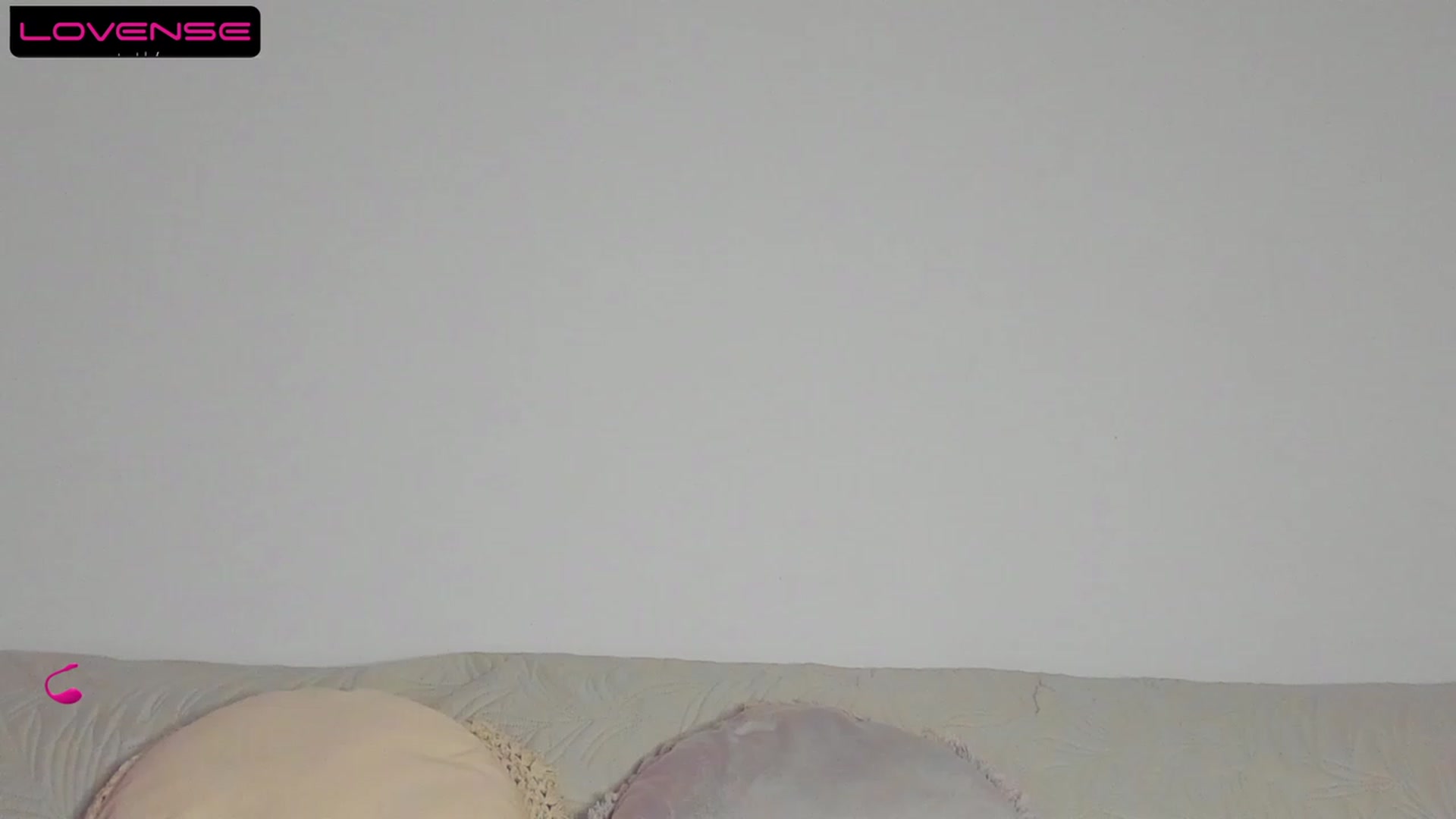 Gallery image thumbnail from MissAisha_'s myfreecams stream on, 04/07/2023, 09:30 image 7 of 20