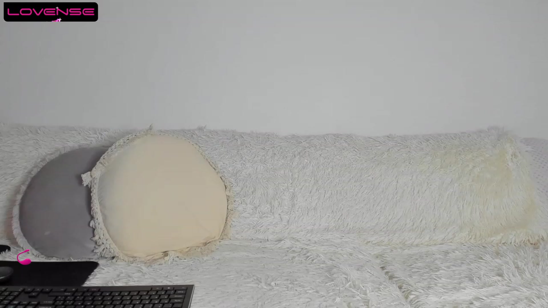 Gallery image thumbnail from MissAisha_'s myfreecams stream on, 04/19/2023, 17:46 image 19 of 20