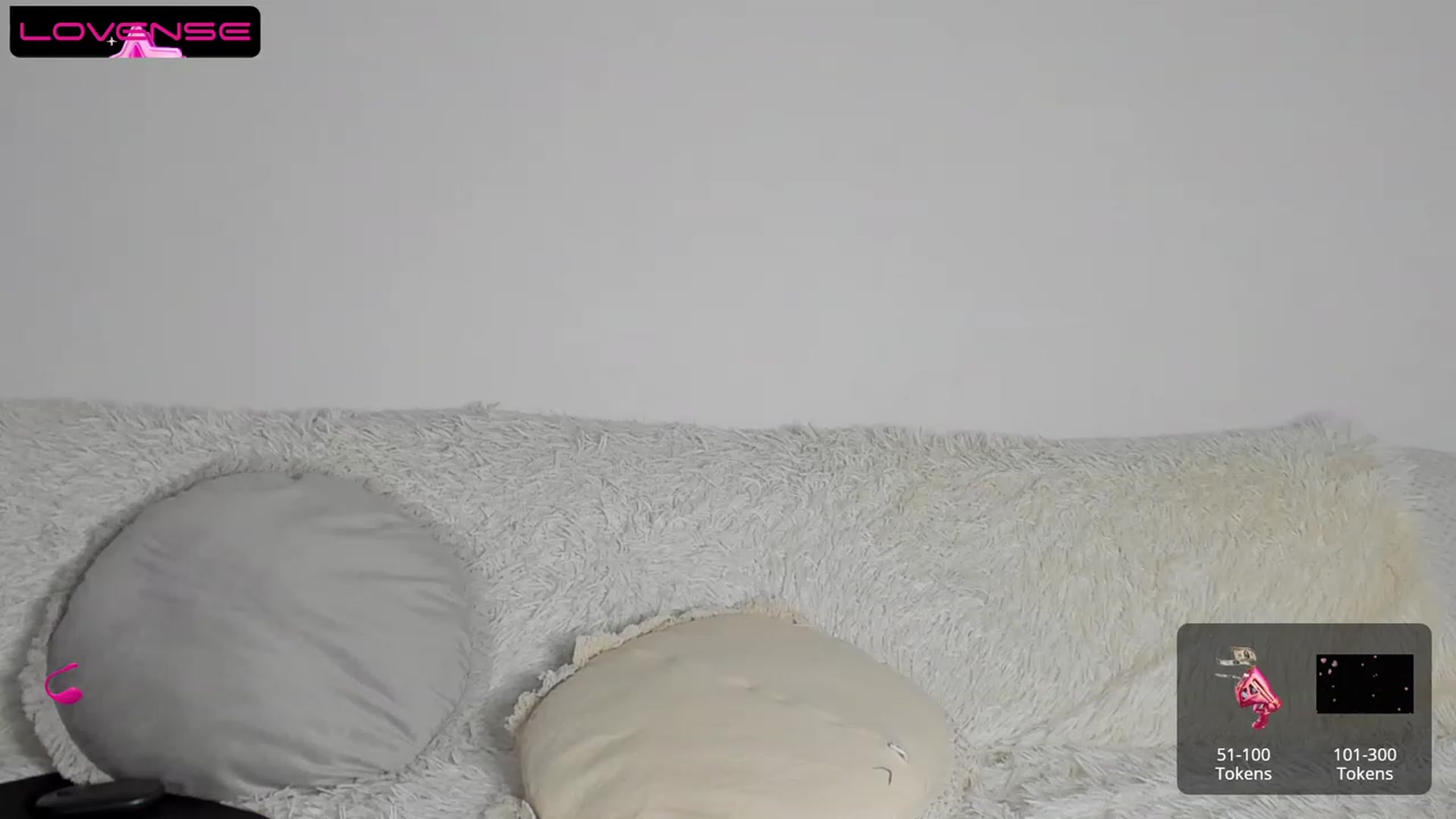 Gallery image thumbnail from MissAisha_'s myfreecams stream on, 04/20/2023, 15:18 image 19 of 20