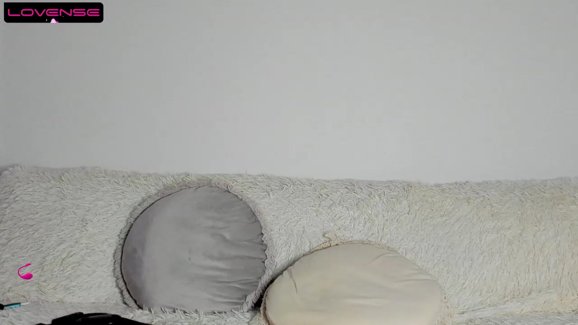 Gallery image thumbnail from MissAisha_'s myfreecams stream on, 04/21/2023, 16:23 image 10 of 20